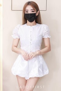 【SS8237531】高品质两件式桐花拼接缎面时尚套装 泡泡袖桐花上衣➕缎面花苞高腰百搭短裤 ❤️❤️ 【A-R1-C4】