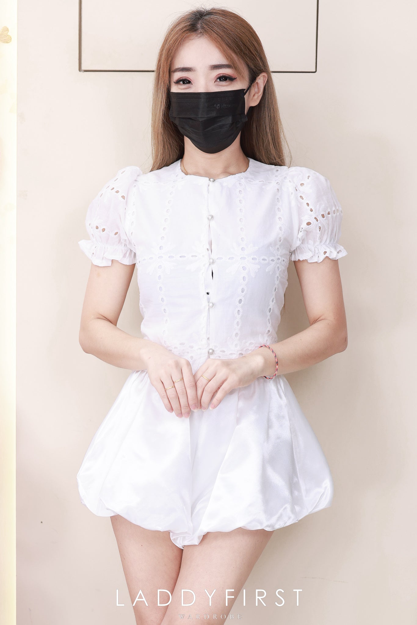 【SS8237531】高品质两件式桐花拼接缎面时尚套装 泡泡袖桐花上衣➕缎面花苞高腰百搭短裤 ❤️❤️ 【A-R1-C4】