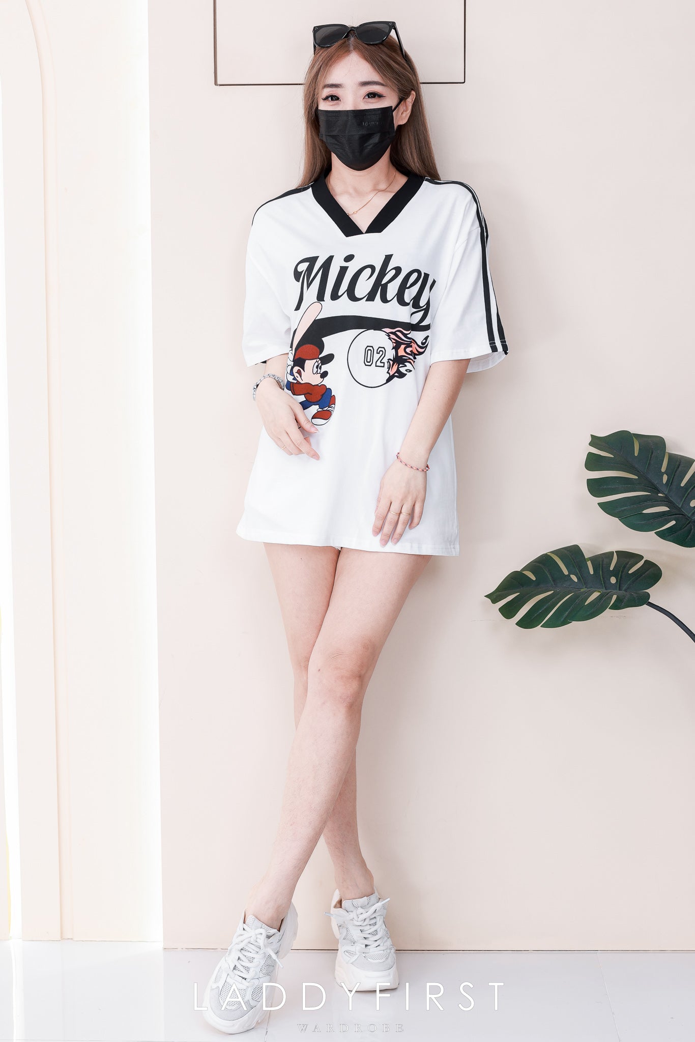 【O1274 / 1329】高品质V领撞色包边米奇印花Oversized 休闲上衣❤❤