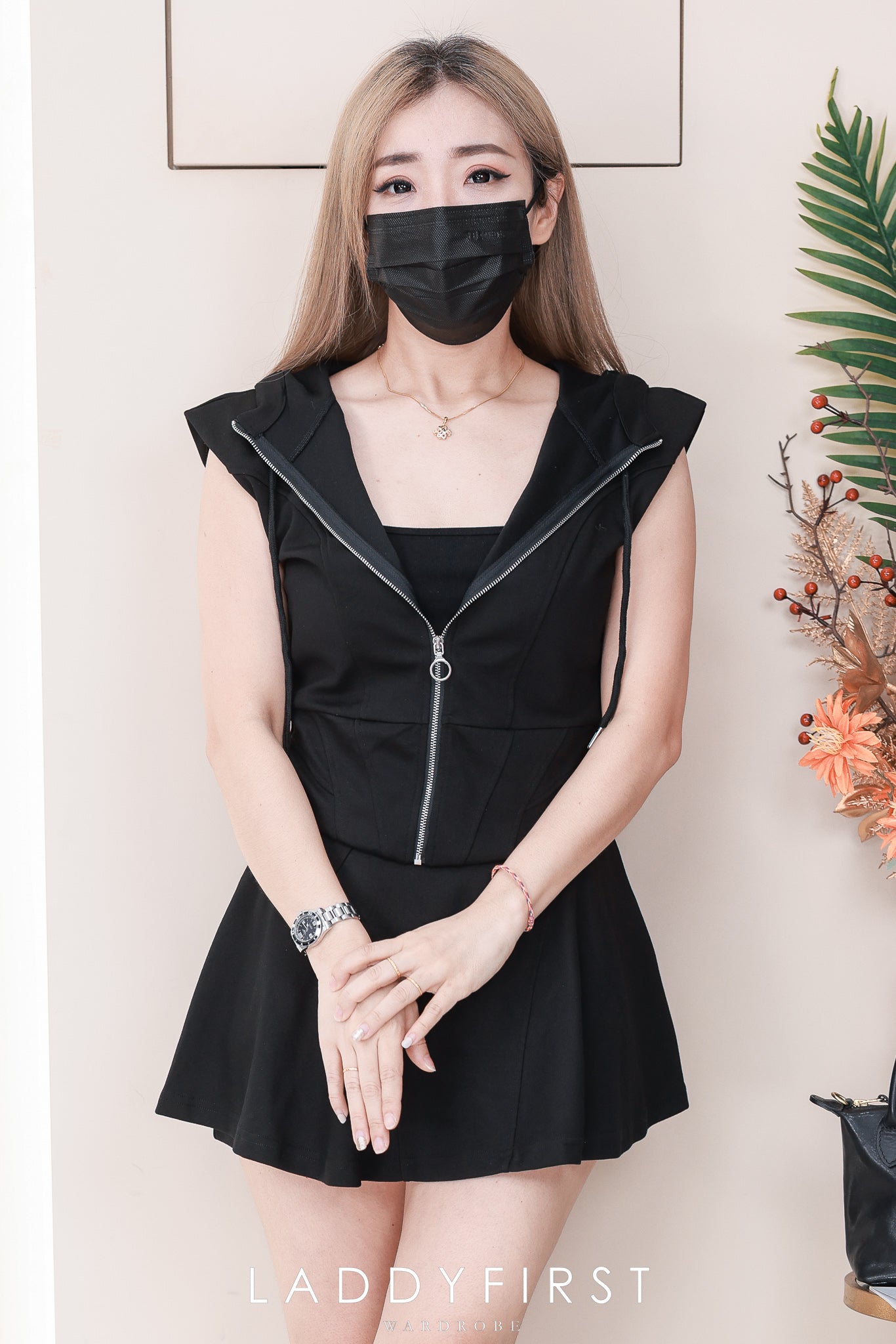 【SS22476】高品质两件式卫衣棉时尚套装 连帽无袖上衣➕前后裙子高腰百搭裤裙 ❤️❤️