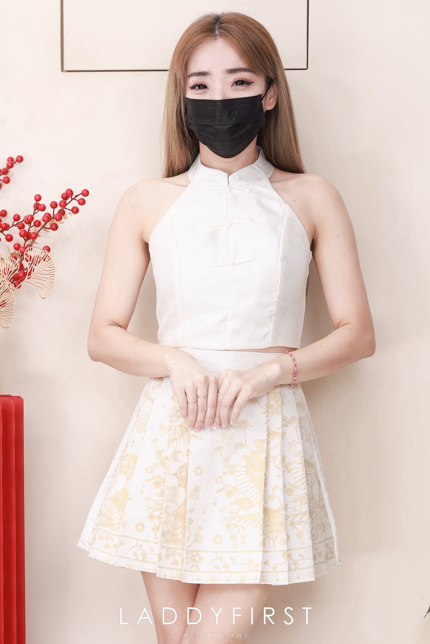 【SS21840 / 388617】高品质两件式高贵贵气马面裙套装 CUT IN无袖旗袍上衣➕百褶马面裙子，内层有里布短裤 ❤️❤️