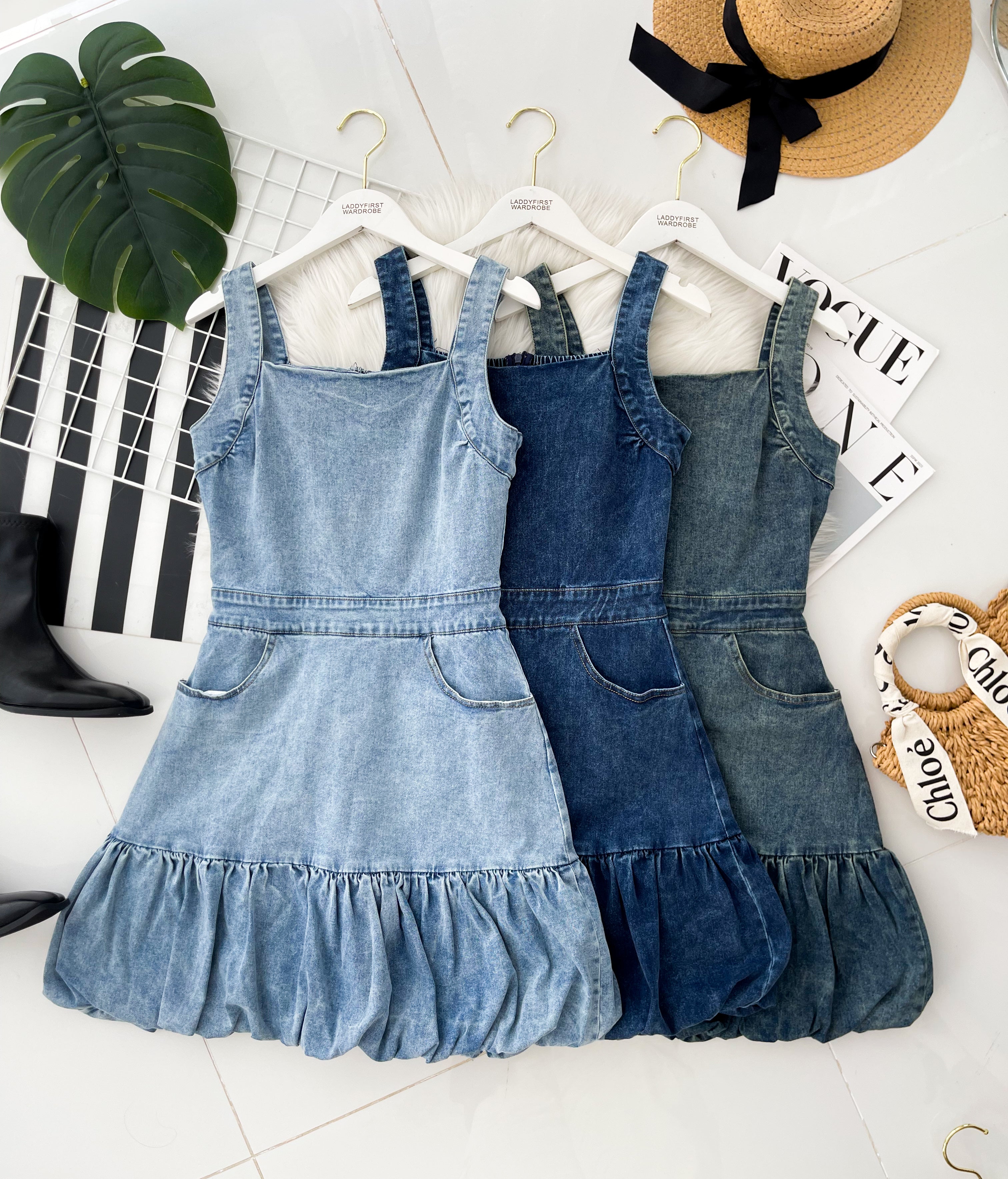 【D121499】高品质韩式减龄COTTON JEANS牛仔花苞连身裙子，内层有安全裤，有口袋 ❤️❤️
