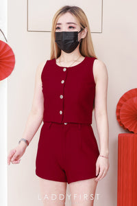【SS3477】【LFW独家小圆饼】高品质两件式高端气质简约时尚款百搭套装 排扣无袖上衣➕高腰百搭短裤，有口袋 ❤️❤️
