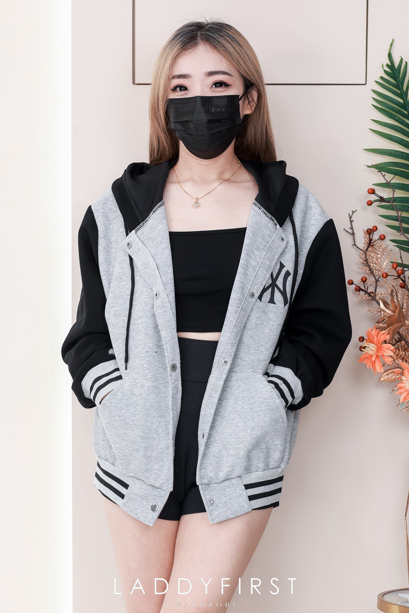 【JK805】高品质气质感撞色系NY连帽长袖卫衣，按扭设计有口袋 ❤❤