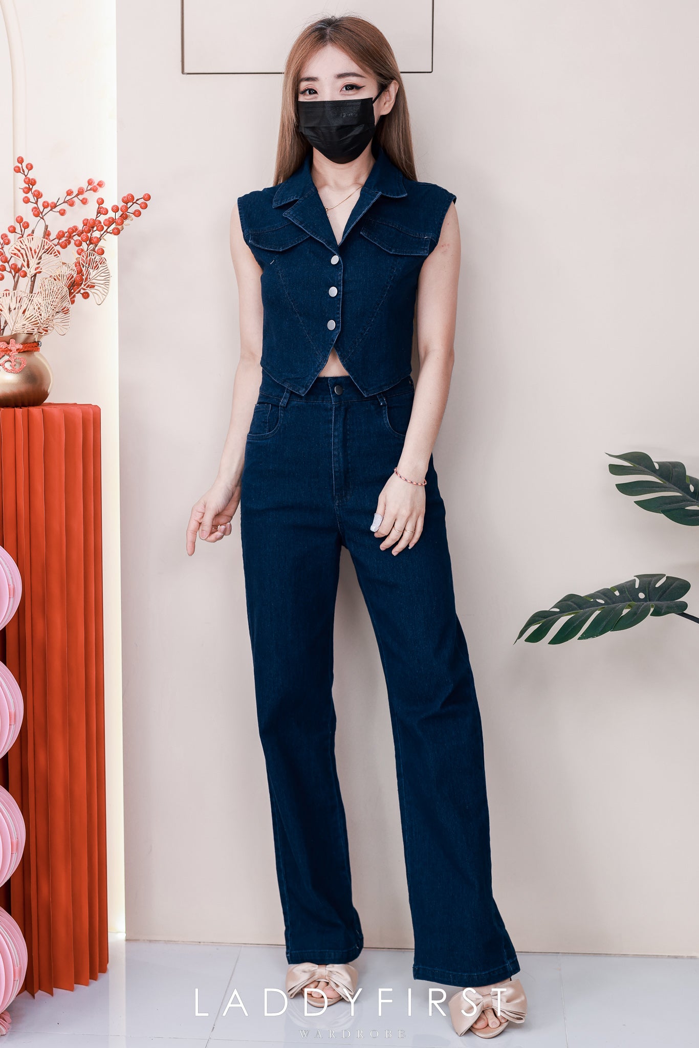 【SS520263】高品质质两件式韩式御姐风马甲式COTTON JEANS牛仔套装 马甲式牛仔上衣➕牛仔直筒高腰长裤，有口袋❤️❤️