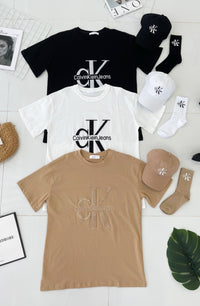 【O9962】高品质三件套男女同款圆领短袖Ck刺绣Oversized 休闲上衣➕帽子➕袜子 ❤❤【A-RU4】