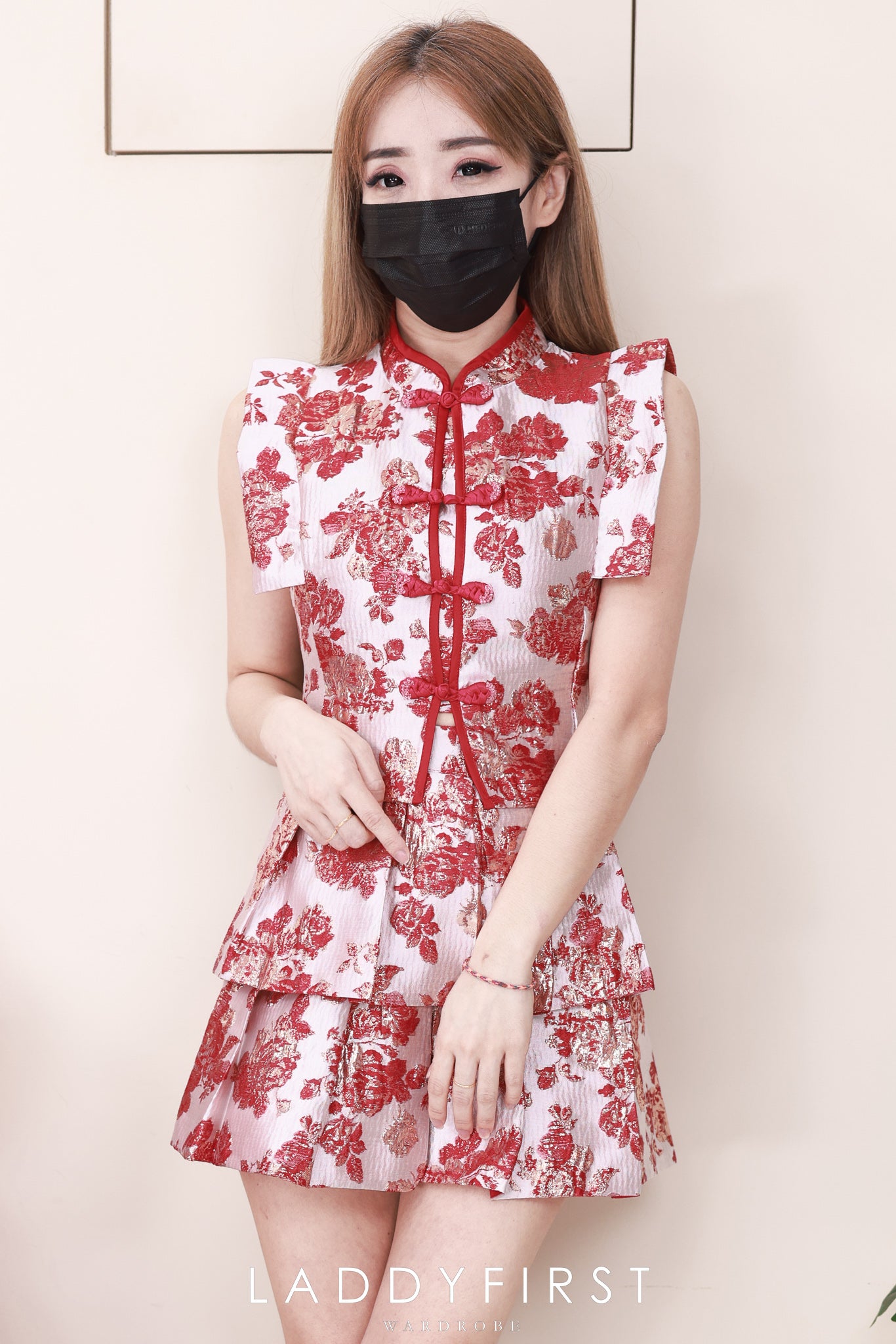 【SS6983】高品质两件式新中式提花旗袍套装 马甲无袖提花旗袍上衣➕提花蛋糕百褶高腰裙子，内层有里布短裤 ❤️❤️