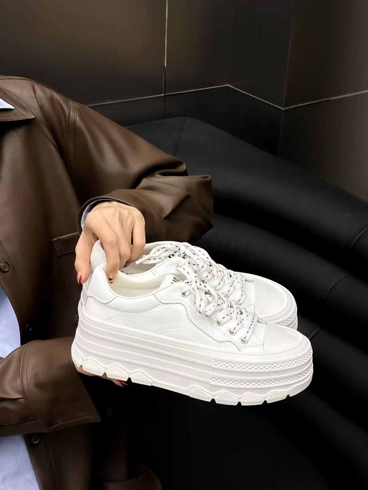 【R7711-1】🔅精选预售款🔅质量韩系街头风复古厚底增高饼干鞋子 ❤️