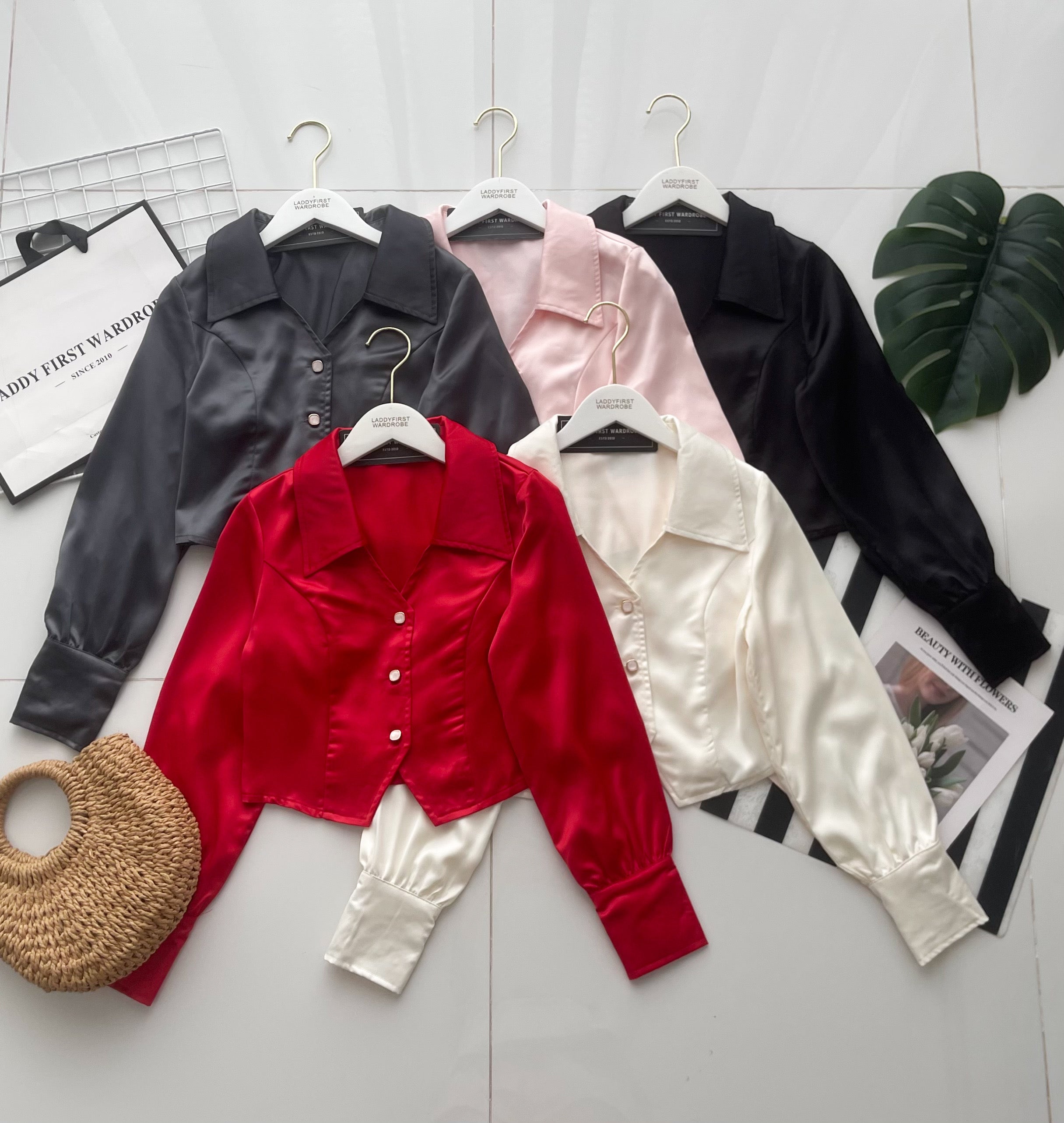 【T16962】高品质港式复古时尚气质显瘦长袖缎面上衣 ❤❤