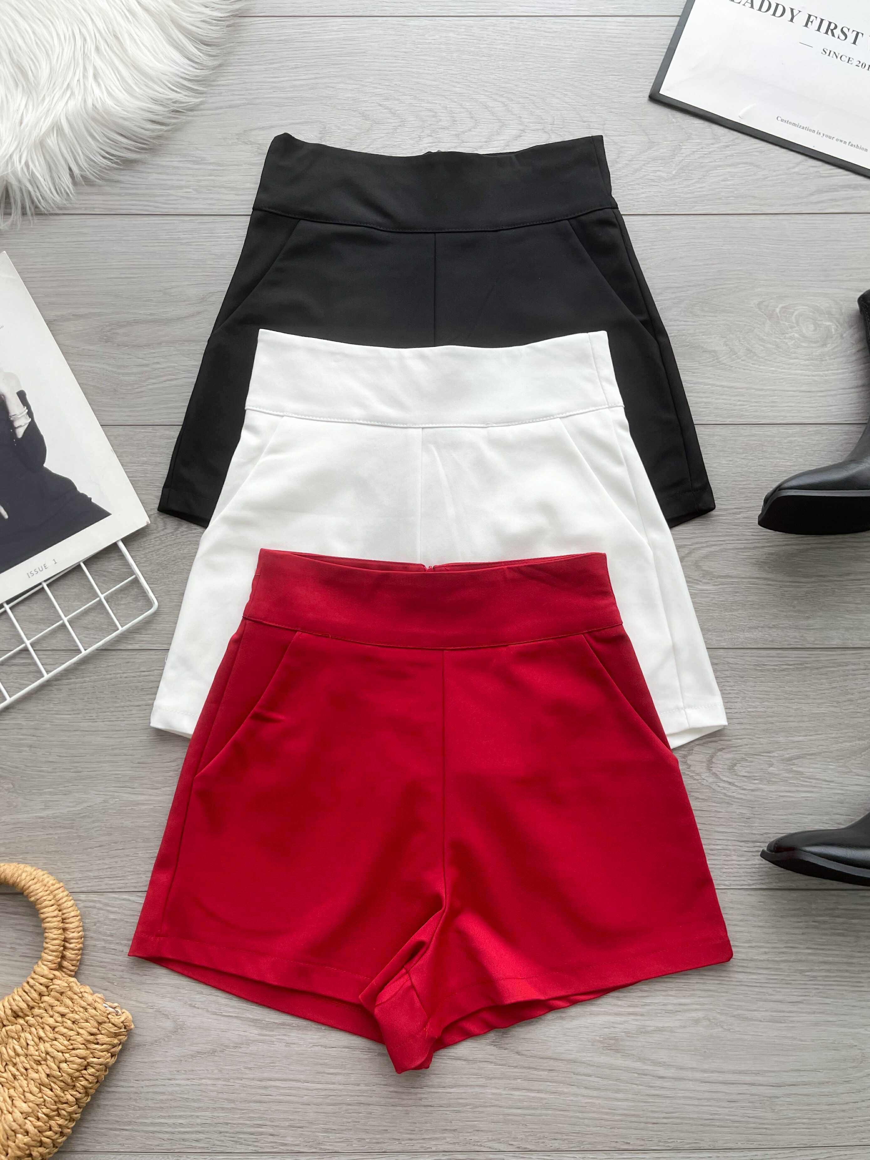 【S7885】【网站福利款✨】独家爆款【万能爸爸】西装高腰百搭短裤，后中拉链有口袋