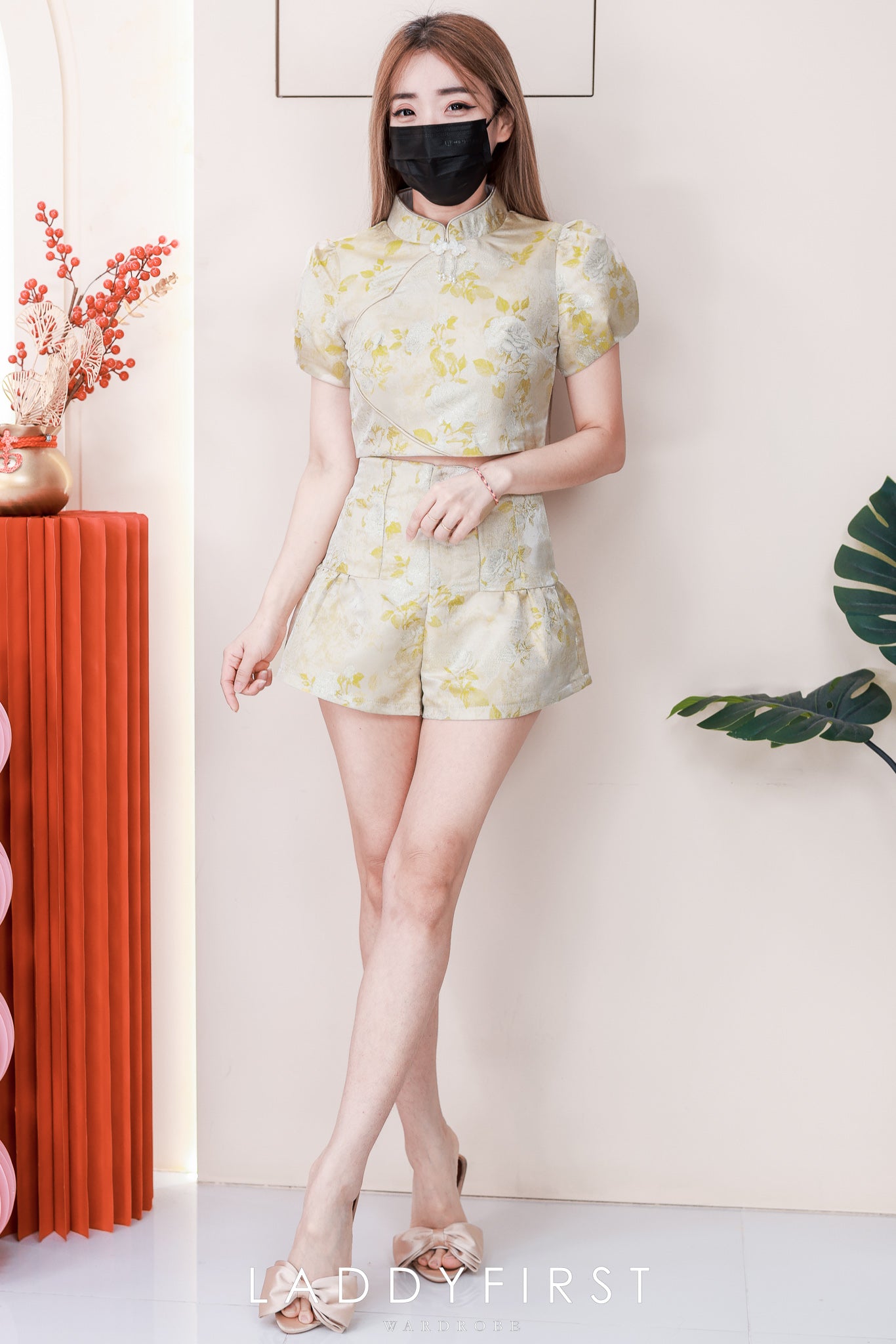 【SS98897】高品质两件式新中式提花旗袍套装 泡泡袖旗袍上衣➕提花高腰短裤 ❤️❤️