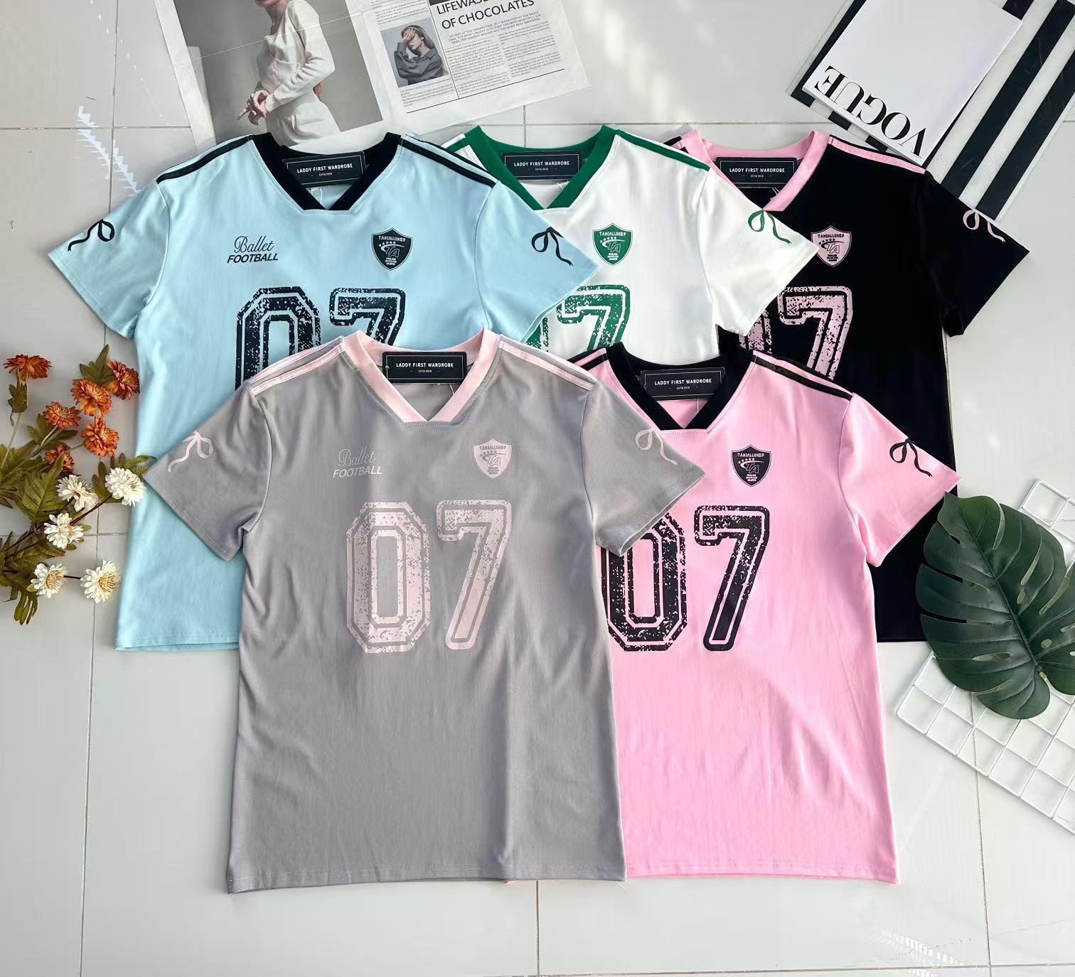 【T14038 / 8988】高品质拼色V领纯棉弹力宽松版球衣Oversized 百搭上衣 ❤️❤️