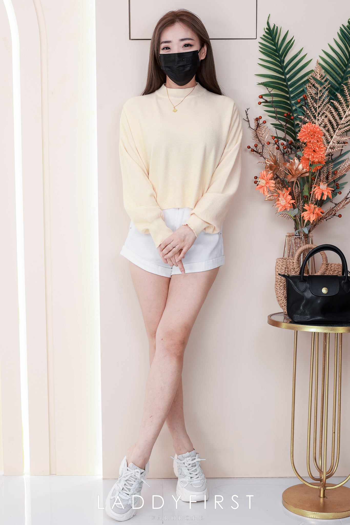 【T82368】高品质韩系款式短版微高领长袖百搭上衣 ❤❤