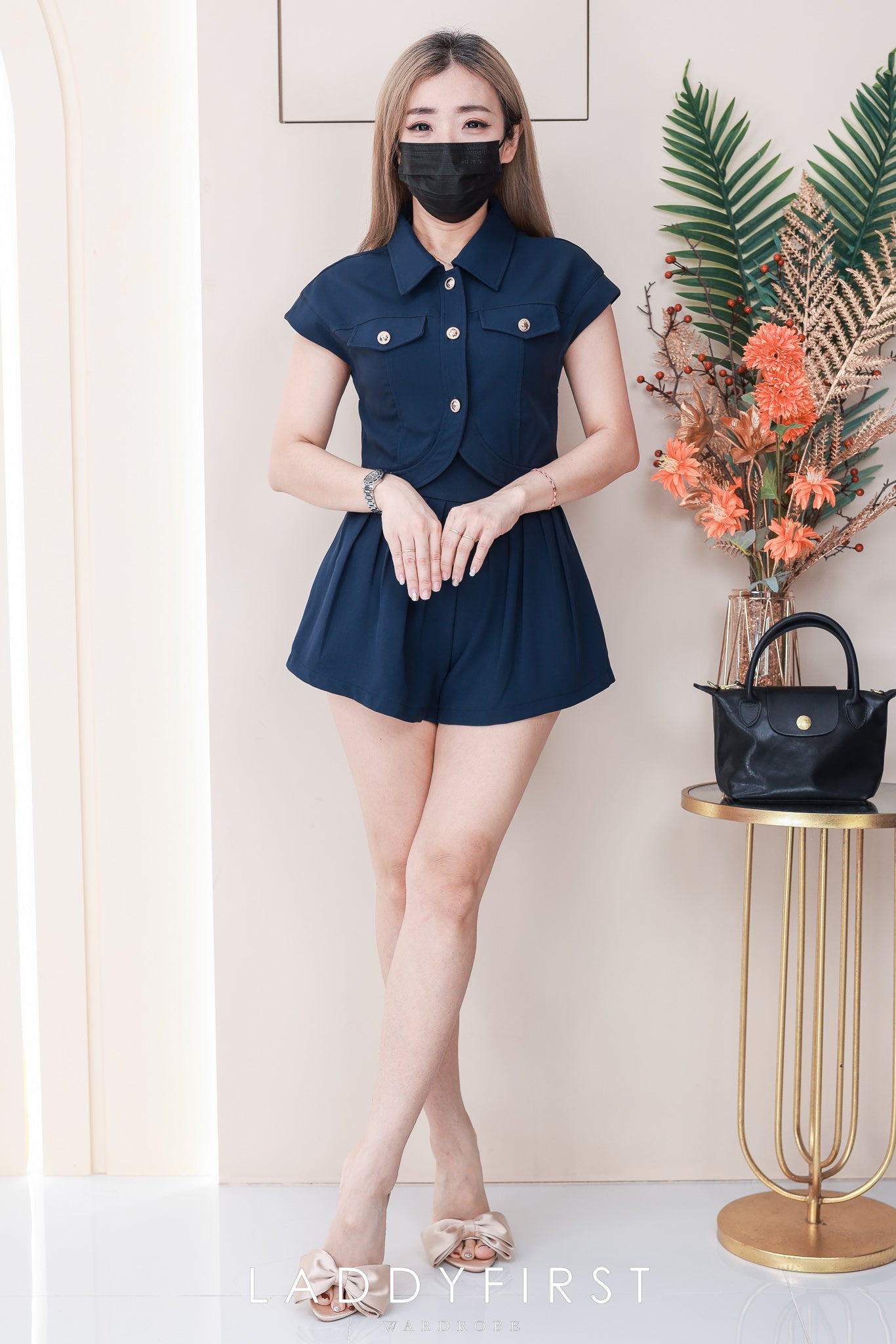 【SS3517】【LFW独家小圆饼】高品质两件高端气质西装时尚百搭套装 翻领出袖西装上衣➕百褶宽腿高腰百搭短裤，有口袋 ❤️❤️ 【C-R1-C4】