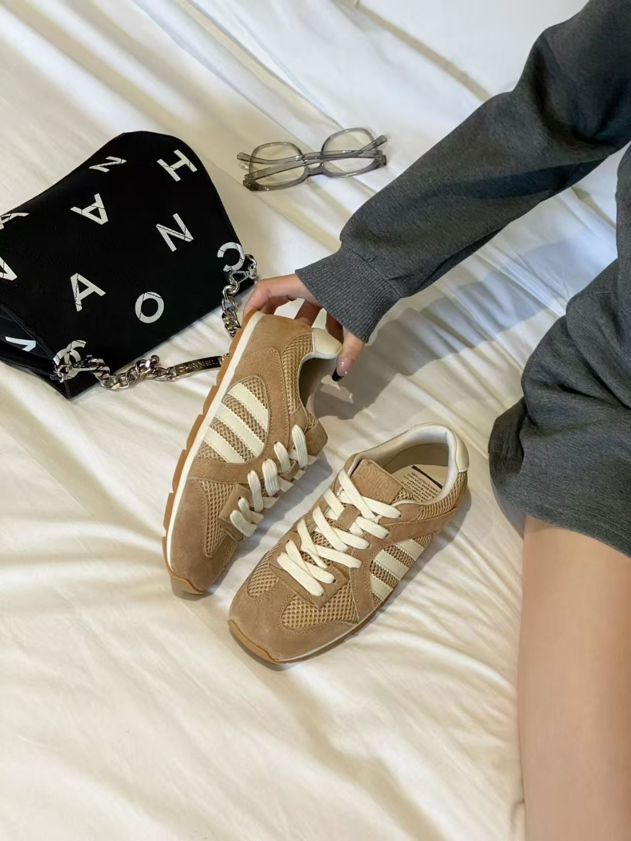 【R272-3】🔅精选预售款🔅 高质量经典款韩系街头风软底复古真皮休闲德训鞋子 ❤️