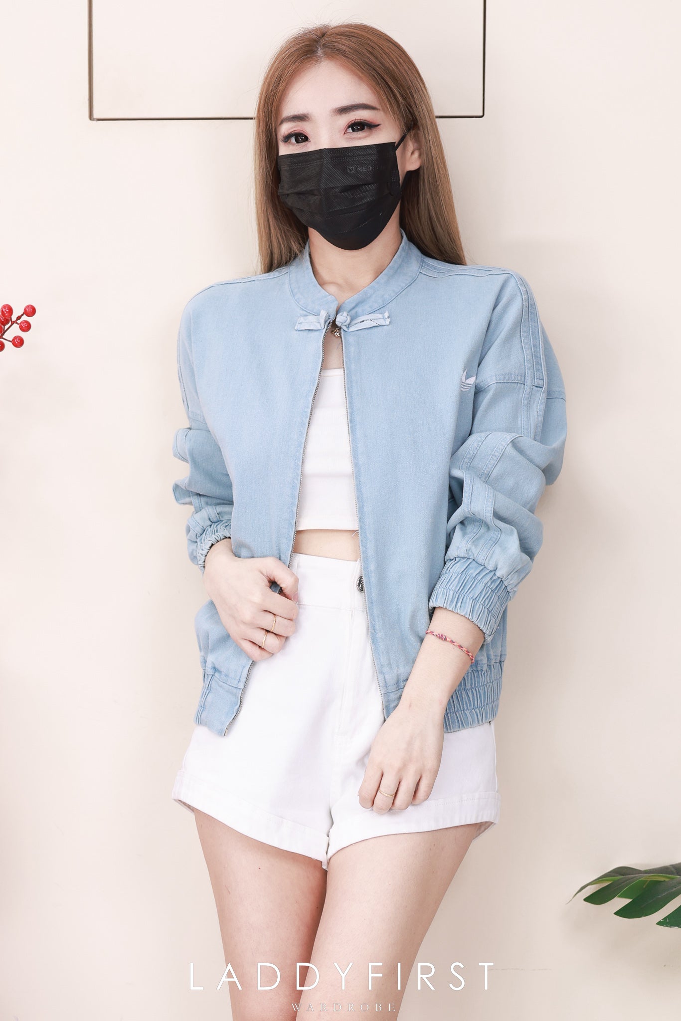 【T14402 / 37639】高品质刺绣三叶草运动风新中式牛仔长袖外套，有口袋 ❤❤