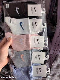 【P7239】✨现货✨ 高颜值防臭抗菌百搭袜子 🧦