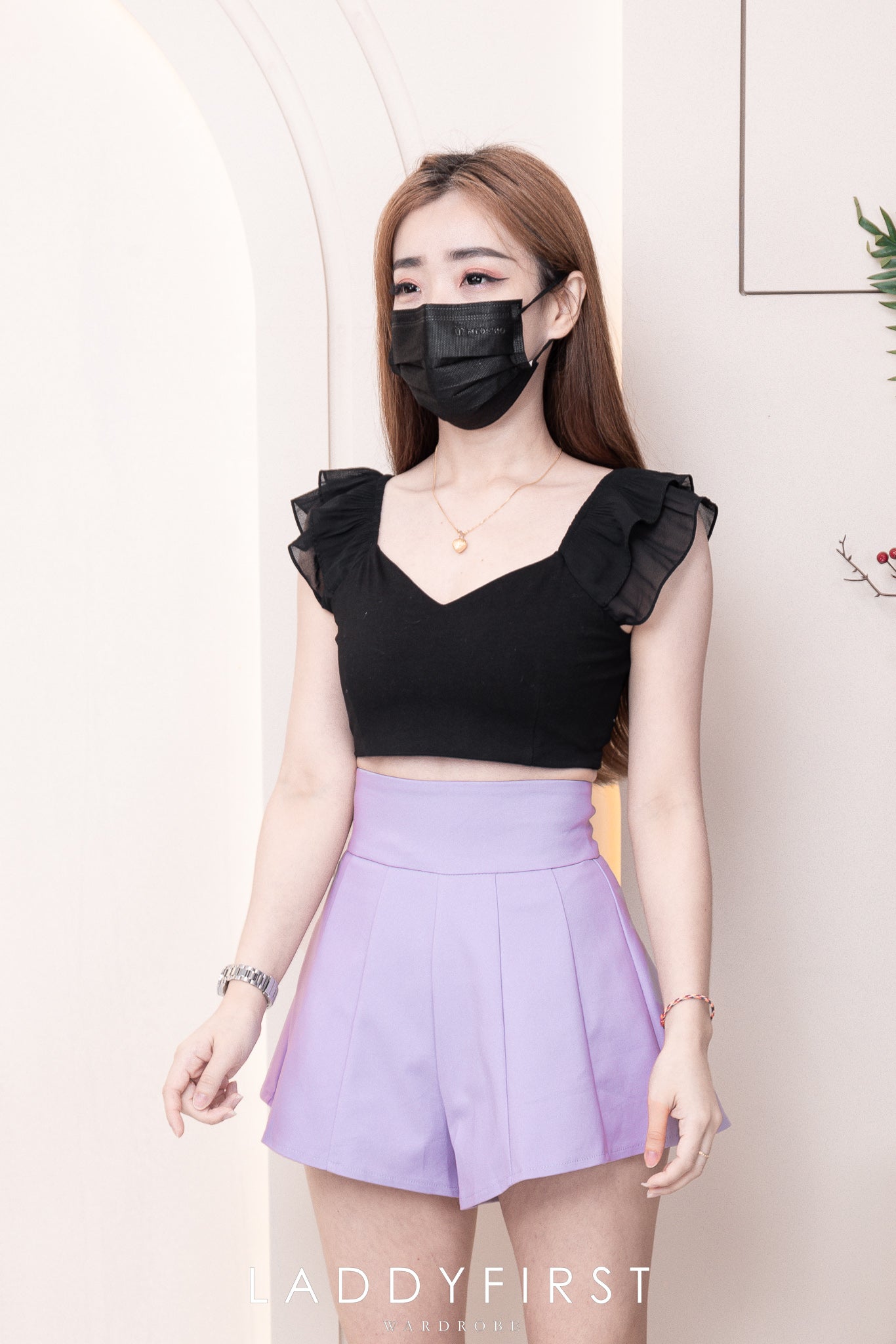 【S3380】【LFW独家小圆饼】高品质阔腿蓬蓬百褶显腰西装高腰百搭短裤，内层包臀防走光里布短裤 ❤️❤️【A-R3-C3】