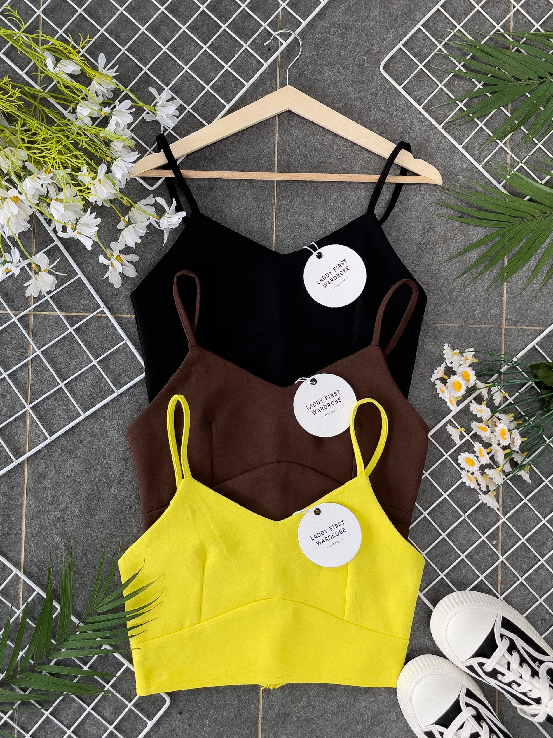 【T14152】高质量V领无袖肩带罗马上衣，肩带可自行调节【A-R1-C4】