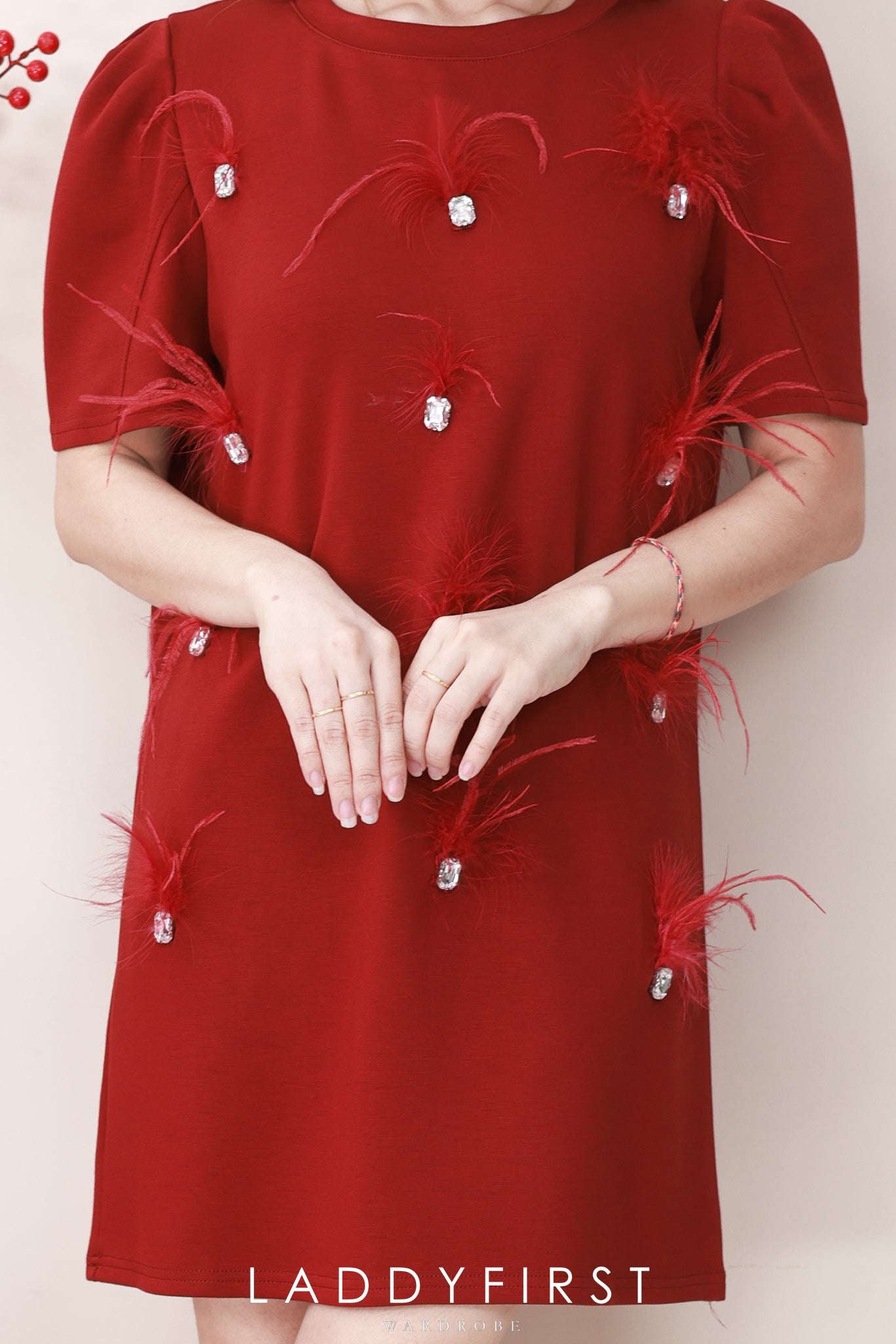 【D8897】高品质贵气感空气棉拼接砖石羽毛连身裙子 ❤❤【B-R1-C2】