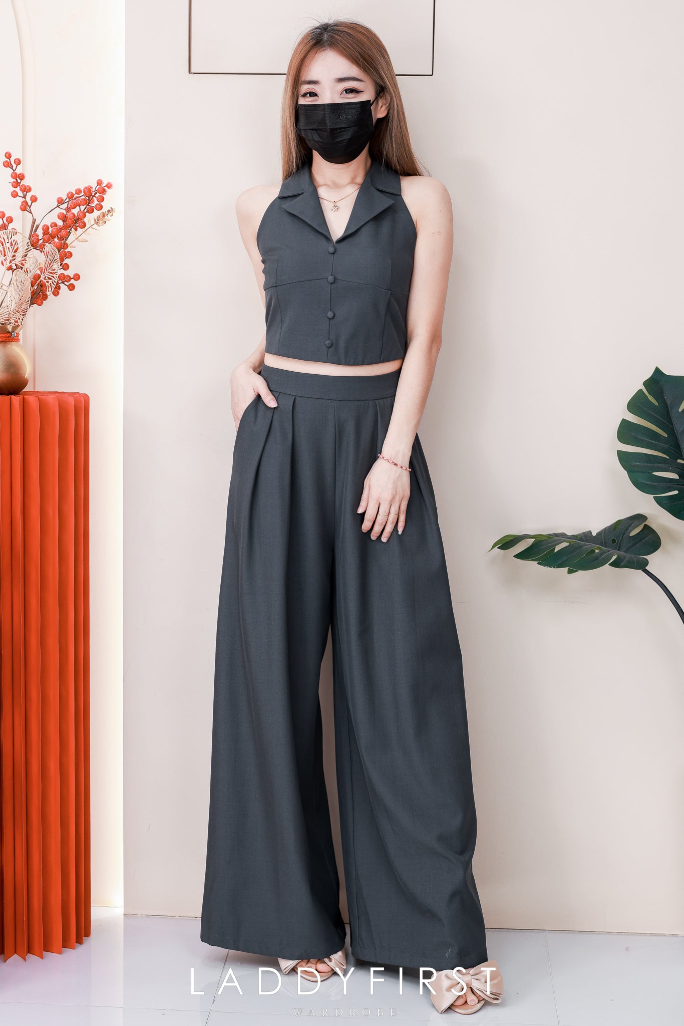 【SS98771】高品质两件式御姐风西装套装 翻领CUT in上衣➕阔脚西装高腰百搭长裤，有口袋 ❤️❤️【A-R1-C6】