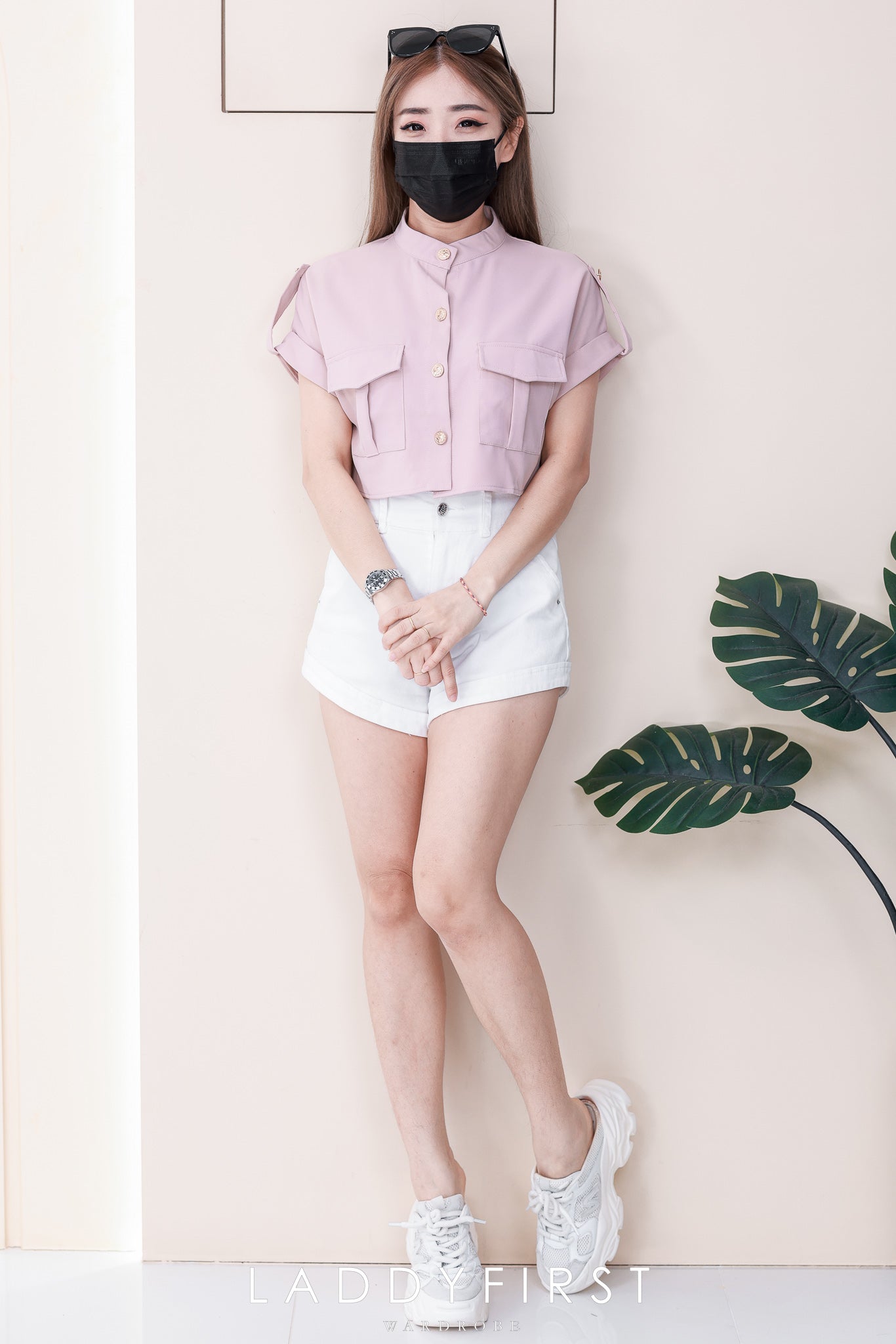 【T82549】高品质时尚宽松短版韩式工装西装上衣，有口袋 ❤❤