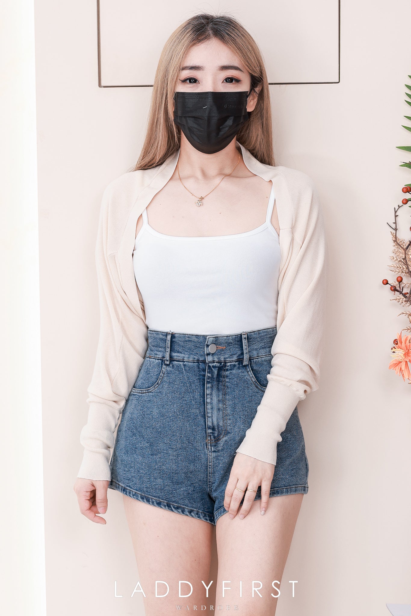 【S6160】高品质COTTON JEANS牛仔弹力日常简约高腰百搭短裤，有口袋 ❤️❤️