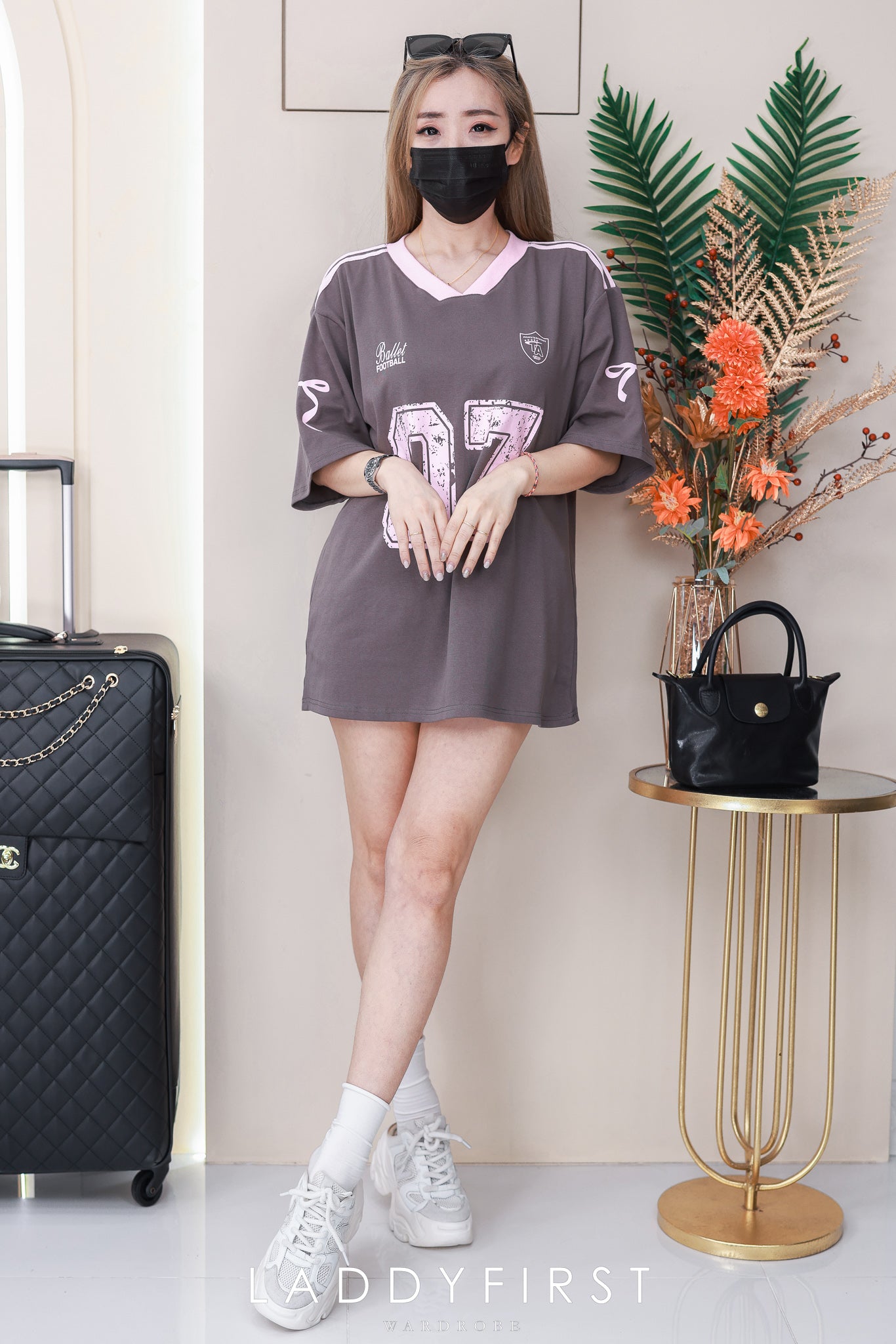 【T110906】高品质V领拼色07运动风纯棉弹力Oversized 日常休闲上衣 ❤❤