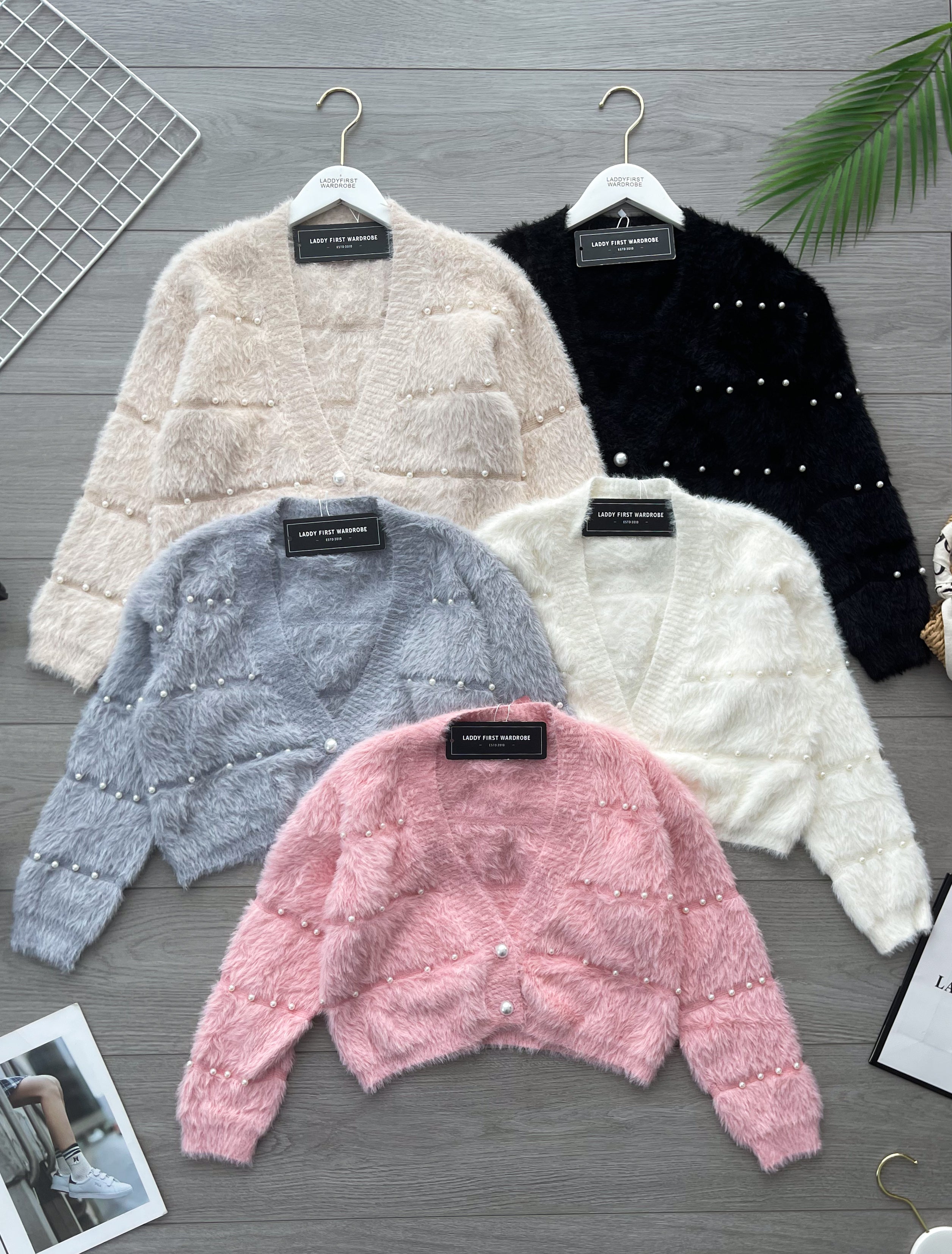 【JK6780】高品质舒服柔软细腻钉珠毛毛长袖外套 ❤❤