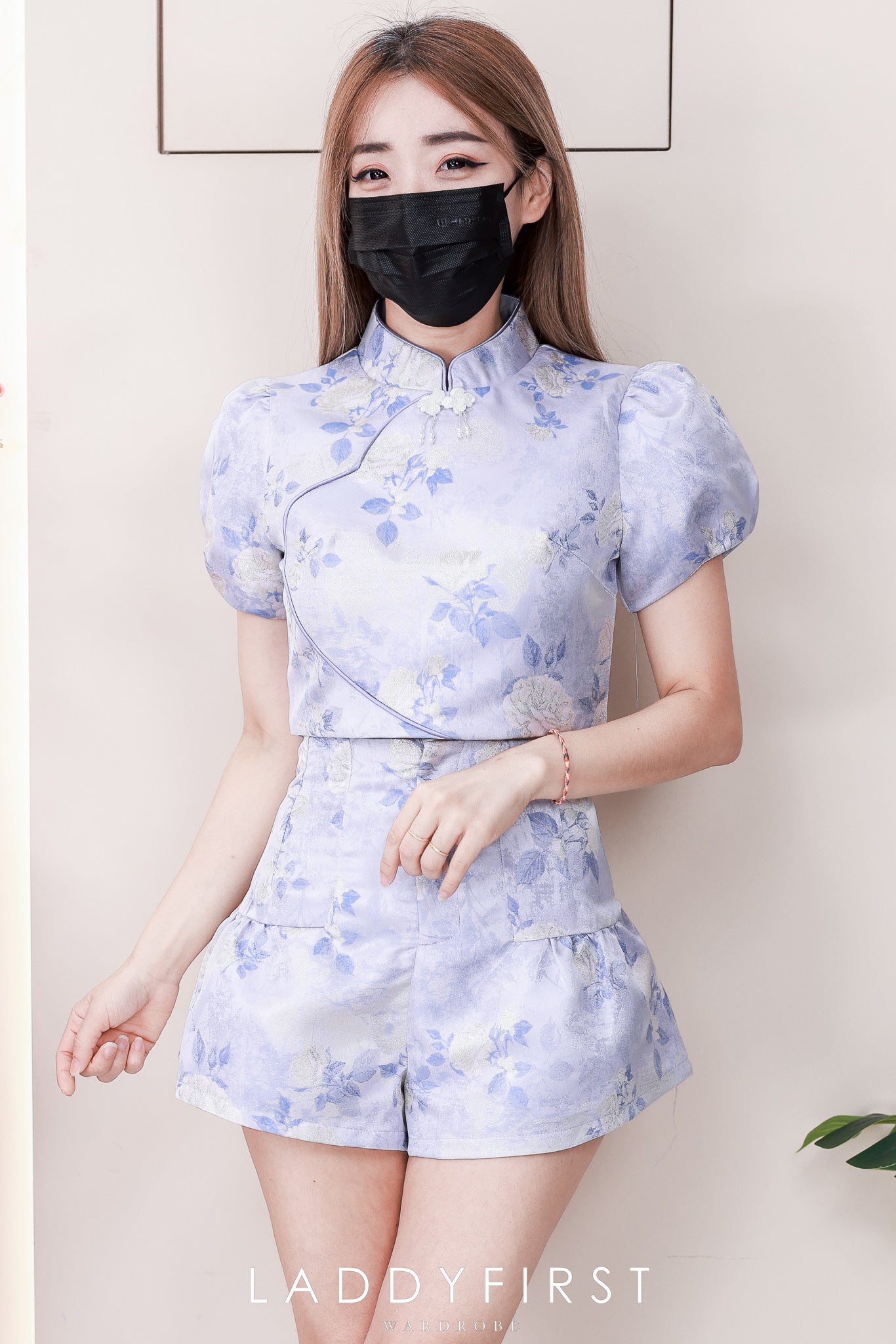 【SS98897】高品质两件式新中式提花旗袍套装 泡泡袖旗袍上衣➕提花高腰短裤 ❤️❤️