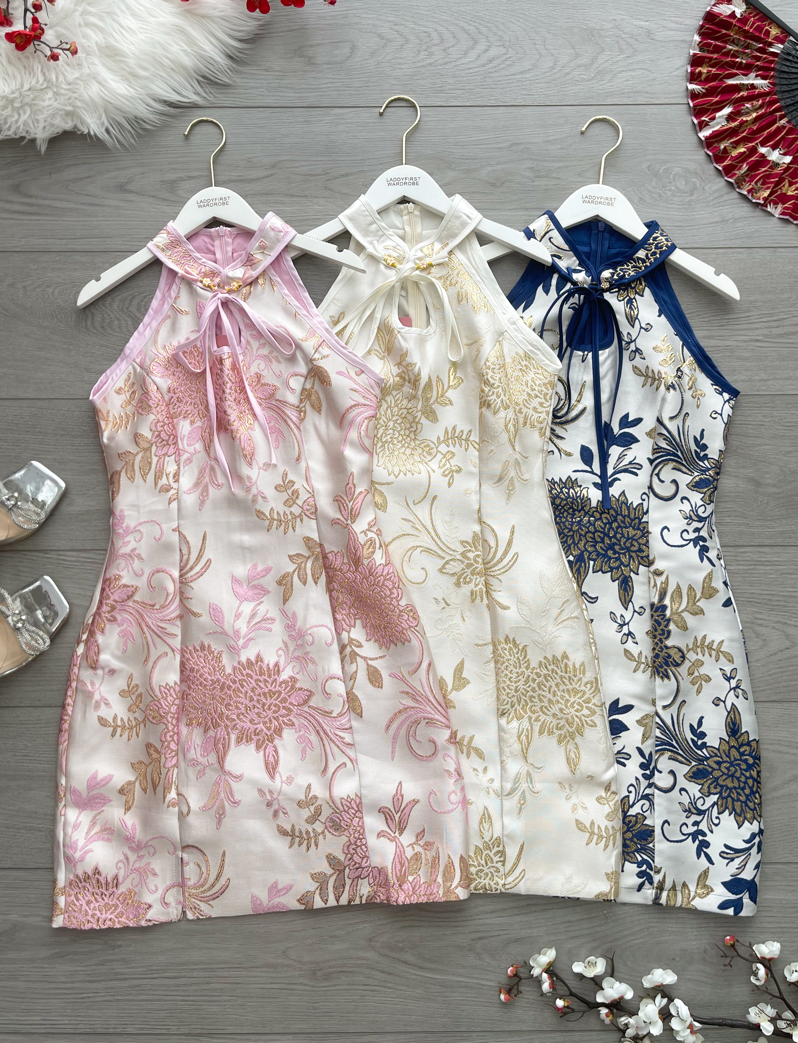 【D6861】高品质富贵牡丹金线CUT IN提花旗袍连身子 ❤❤