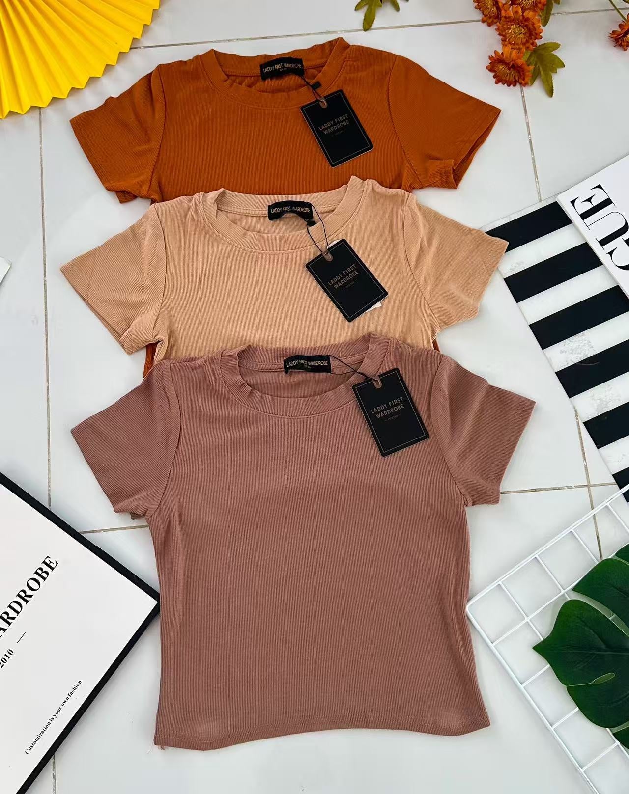 【T8673-1】⚡补货预订款⚡独家爆款高品质圆领短袖螺纹弹力日常休闲百搭上衣 #衣柜必有百搭款 #推荐必入 ❤❤