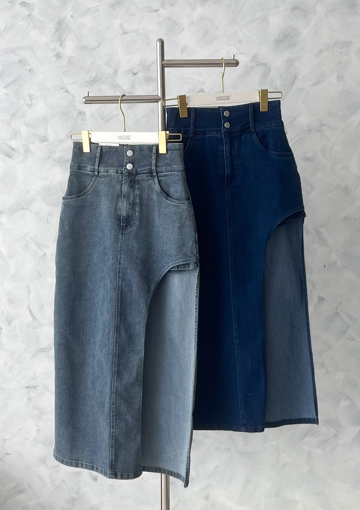 【L5806】高品质韩版COTTON JEANS半边露腿牛仔高腰裙子，内层有短裤，有口袋 ❤️❤️