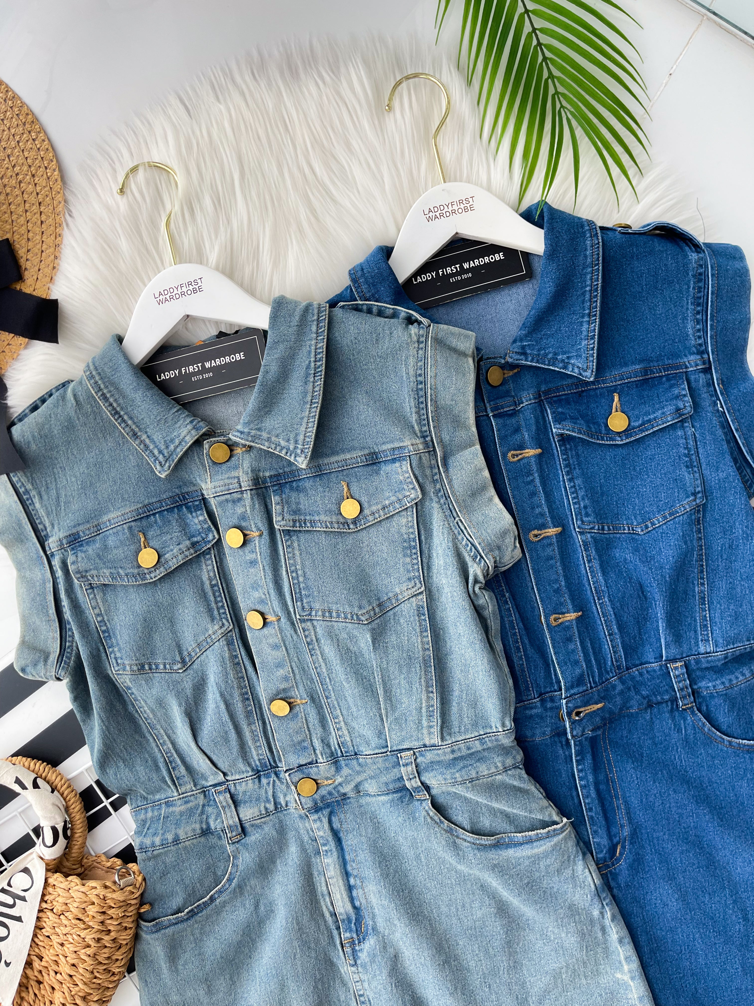 【D121443】高品质韩风简约翻领短袖COTTON JEANS牛仔连身裙子，内层有安全裤，有口袋 ❤️❤️