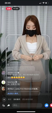 【SS5091】独家爆款高品质两件式凉爽空气棉韩版休闲时尚套装 连帽长袖卫衣上衣➕松紧腰弹力高腰百搭短裤，有口袋 ❤️❤️ 【D-R1-C3】