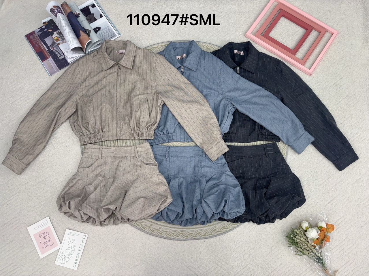 【SS110947】高品质两件式减龄时尚西装套装 宽松翻领长袖上衣外套➕西装高腰花苞裙子，内层有里布短裤 ❤️❤️
