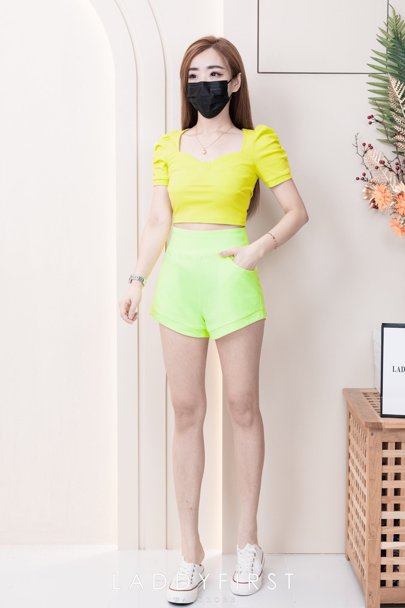 【S80484】独家爆款多巴胺色系卫衣棉质后副松紧弹力高腰休闲百搭短，有口袋 ❤️❤️ 【B-R1-C1】