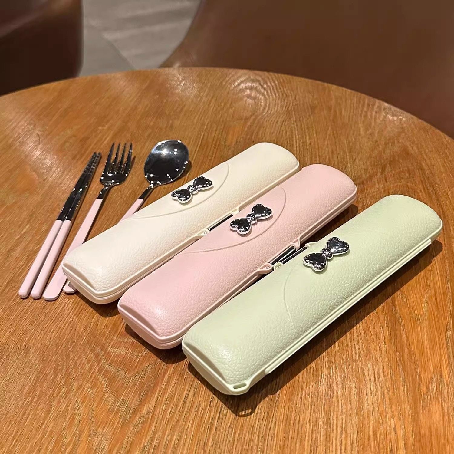 【DG6005】🇨🇳 代购 1.0 🇨🇳高颜值四件套不锈钢便捷餐具收纳盒 ❤️