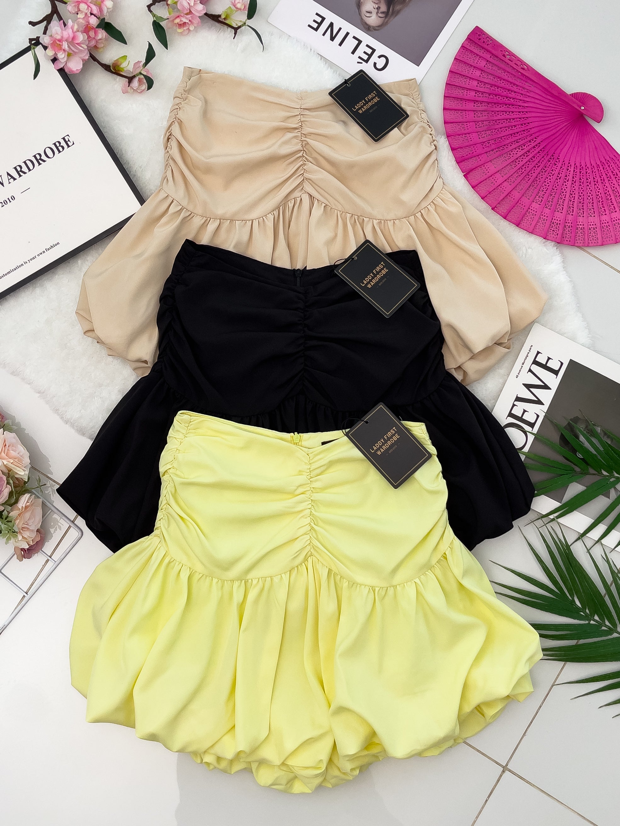 【S3362】【网站福利款✨】独家爆款收腰显瘦皱褶雪纺灯笼高腰短裤 ❤️❤️【A-R3-C2】