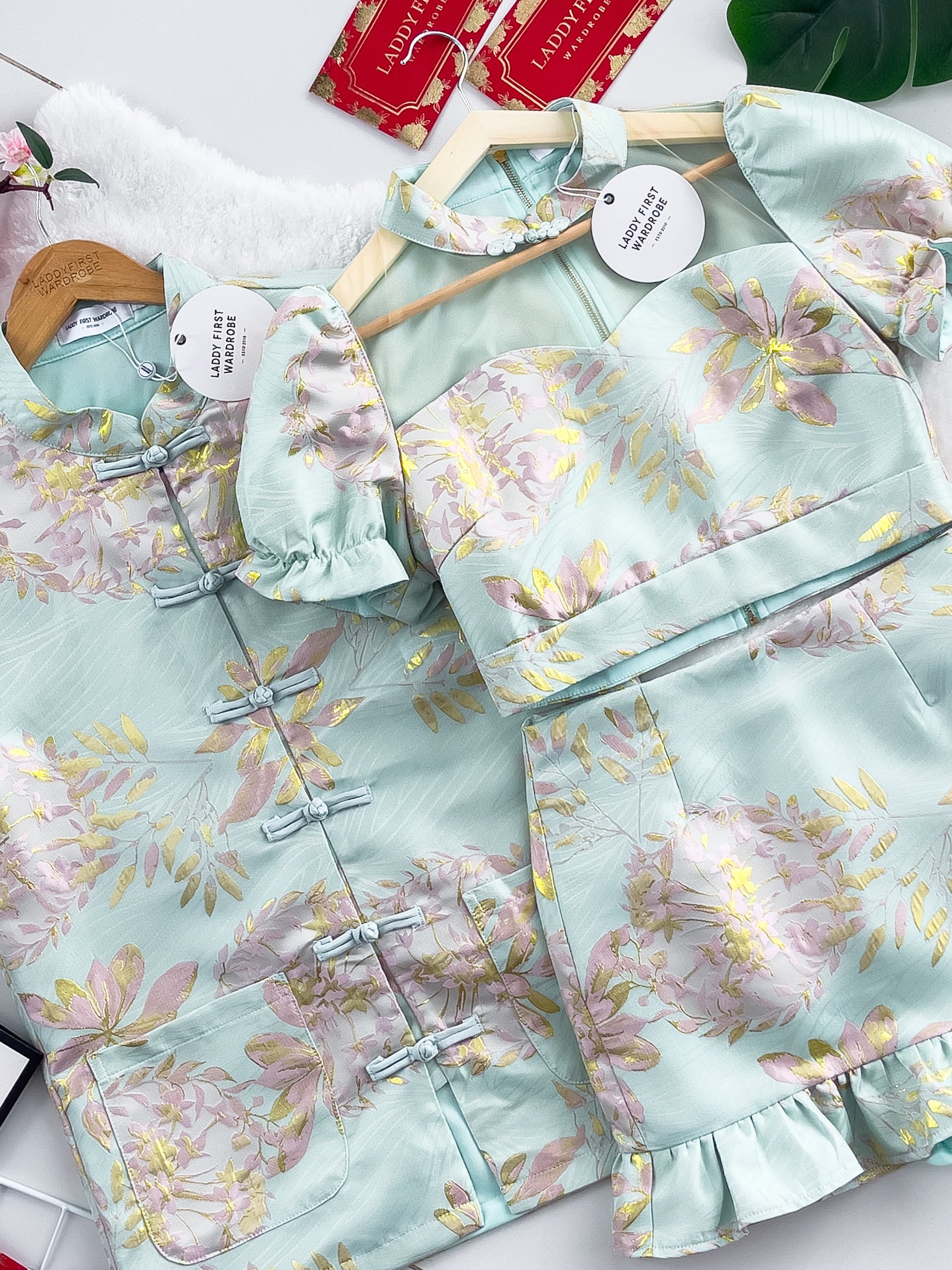 【SS3386-2】【LFW独家小圆饼】高品质两件式提花旗袍套装 泡泡袖提花拼接网纱旗袍上衣➕荷叶摆提花高腰裙子，内层有里布短裤 ❤️❤️