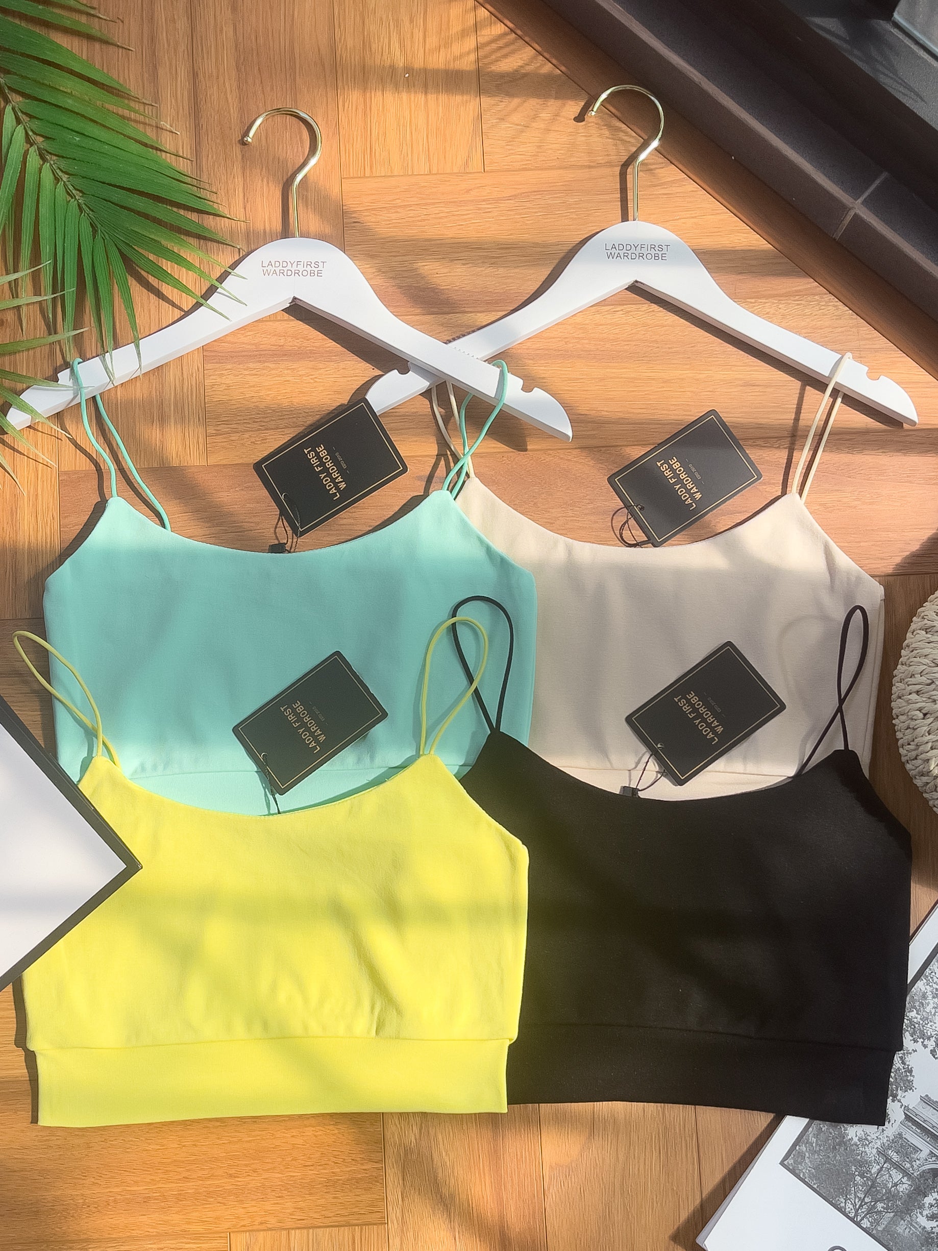 【T33761】独家爆款简约百搭系款肩带无袖前双后单纯棉内搭上衣 ❤❤ 【A-R2-C1】