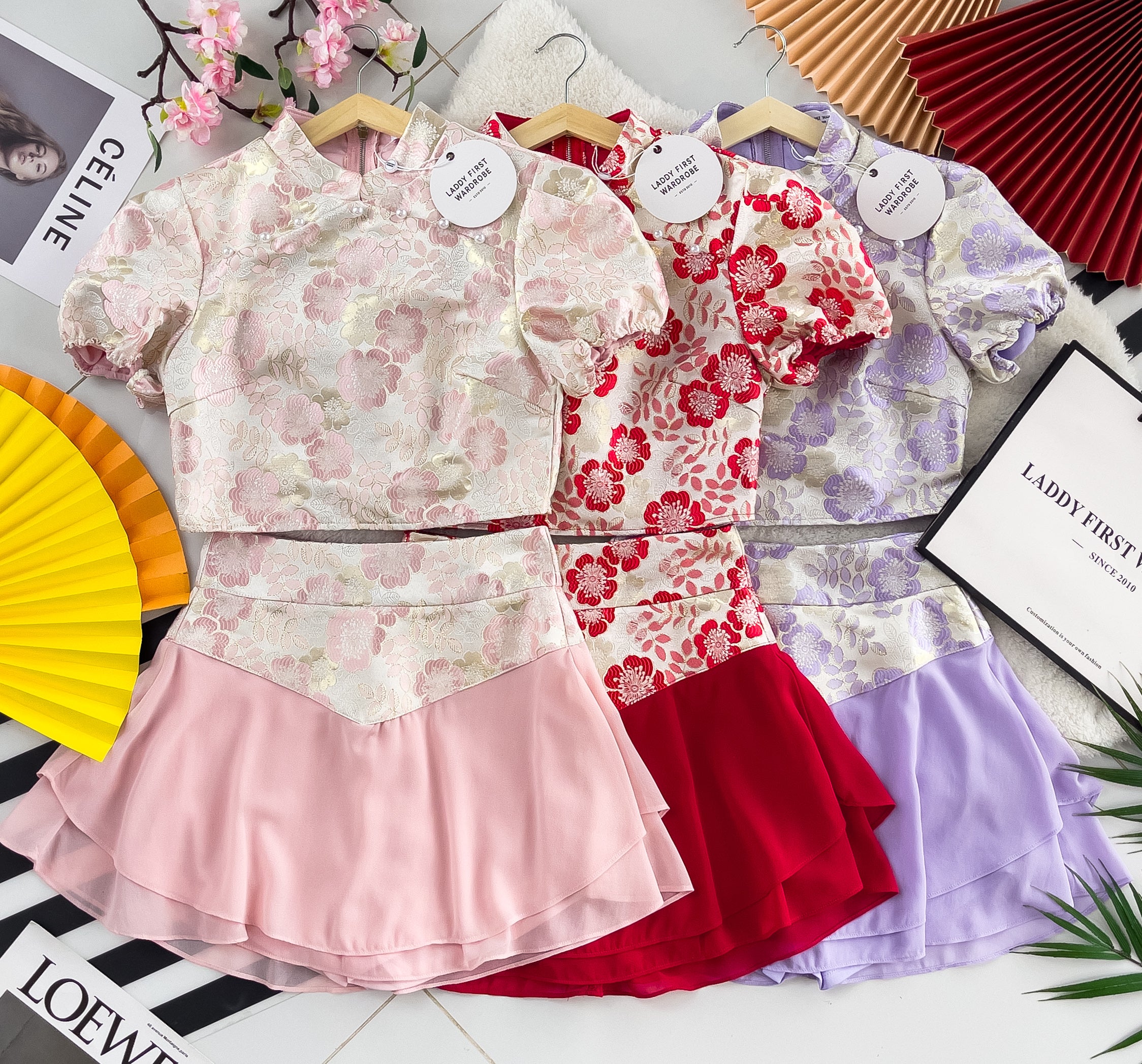 【SS3384】【独家小圆饼】两件式提花唐装旗袍套装 短袖珍珠设计提花上衣➕提花拼接雪纺裙子，内层有里布短裤 ❤️❤️