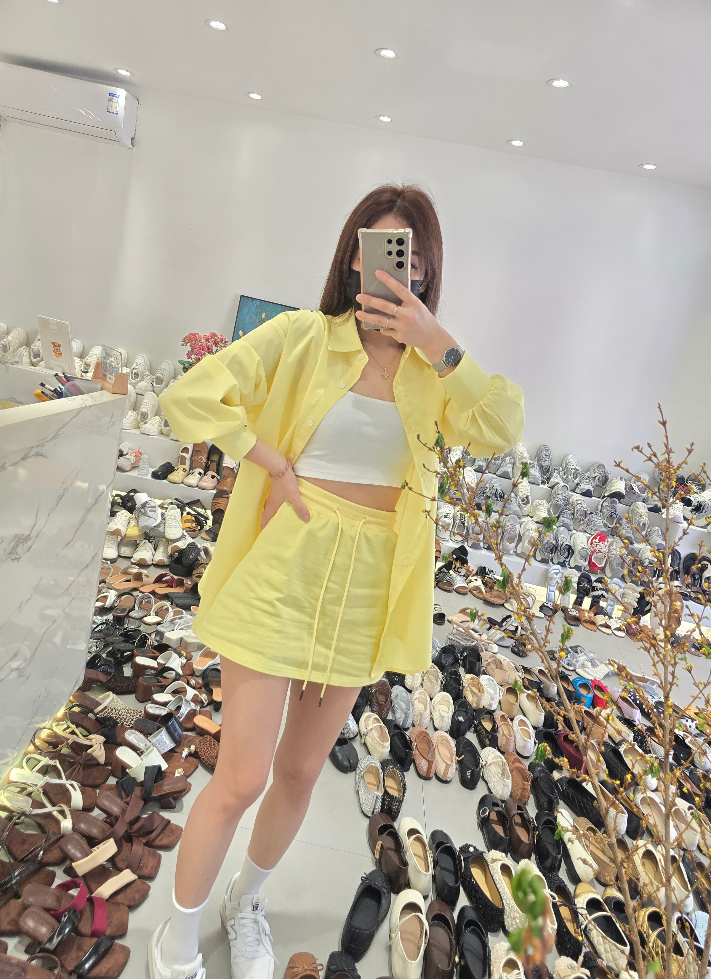 【SS3540】＊高质量套装回馈＊【LFW独家小圆饼】高品质两件式韩式气质感衬衫时尚套装 宽松版翻领长袖衬衫上衣➕卫衣棉松紧腰弹力高腰裙子，内层有里布短裤 ❤️❤️
