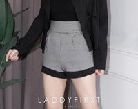 【S6422】✨独家爆单王✨ 独家定制款高品质简约日常西装万能高腰阔腿百搭短裤，有口袋 后中拉链 ❤️❤️ 【D-R1-C4】