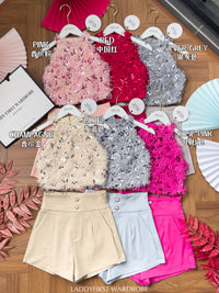 【SS3400】【独家小圆饼】两件式削肩套装 ,  鸵鸟毛拼接亮片Cut In上衣 ➕ 西装锦棉高腰显瘦短裤 , 有口袋【A-R2-C5】