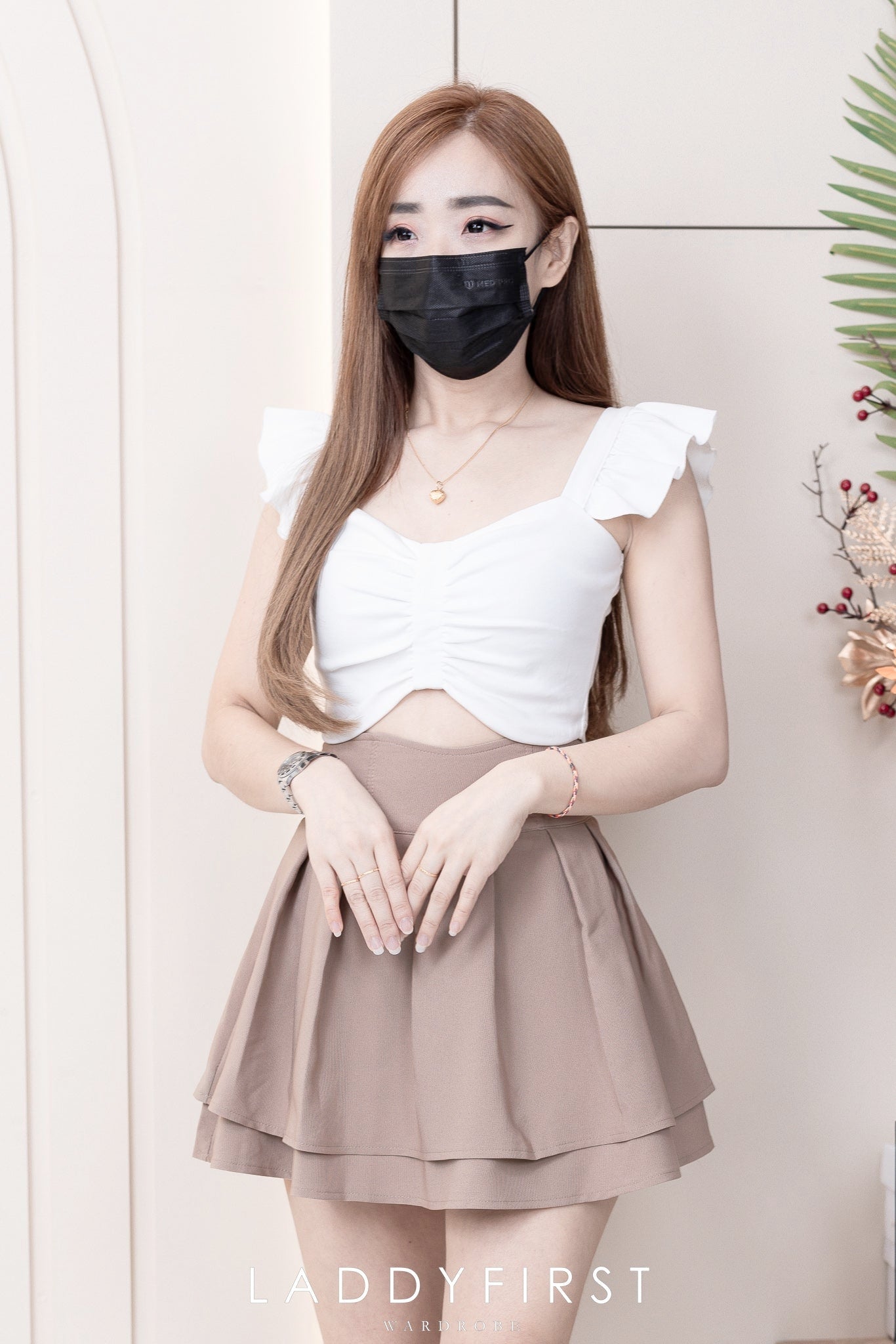 【T3373】独家爆款无袖荷叶边皱褶设计纯棉百搭时装上衣 ❤❤ 【C-R3-C4】