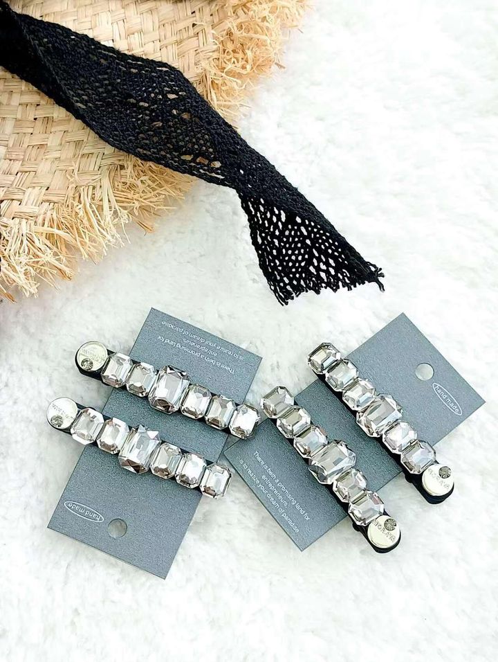 【A736】轻奢大水晶blingbling刘海夹子❤️❤️【一对2个】