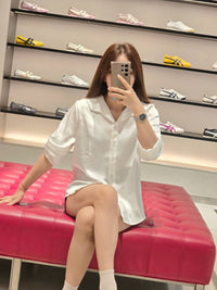 【T6876】✨现货✨ 高级法式V领滑面醋酸衬衫上衣 ❤️