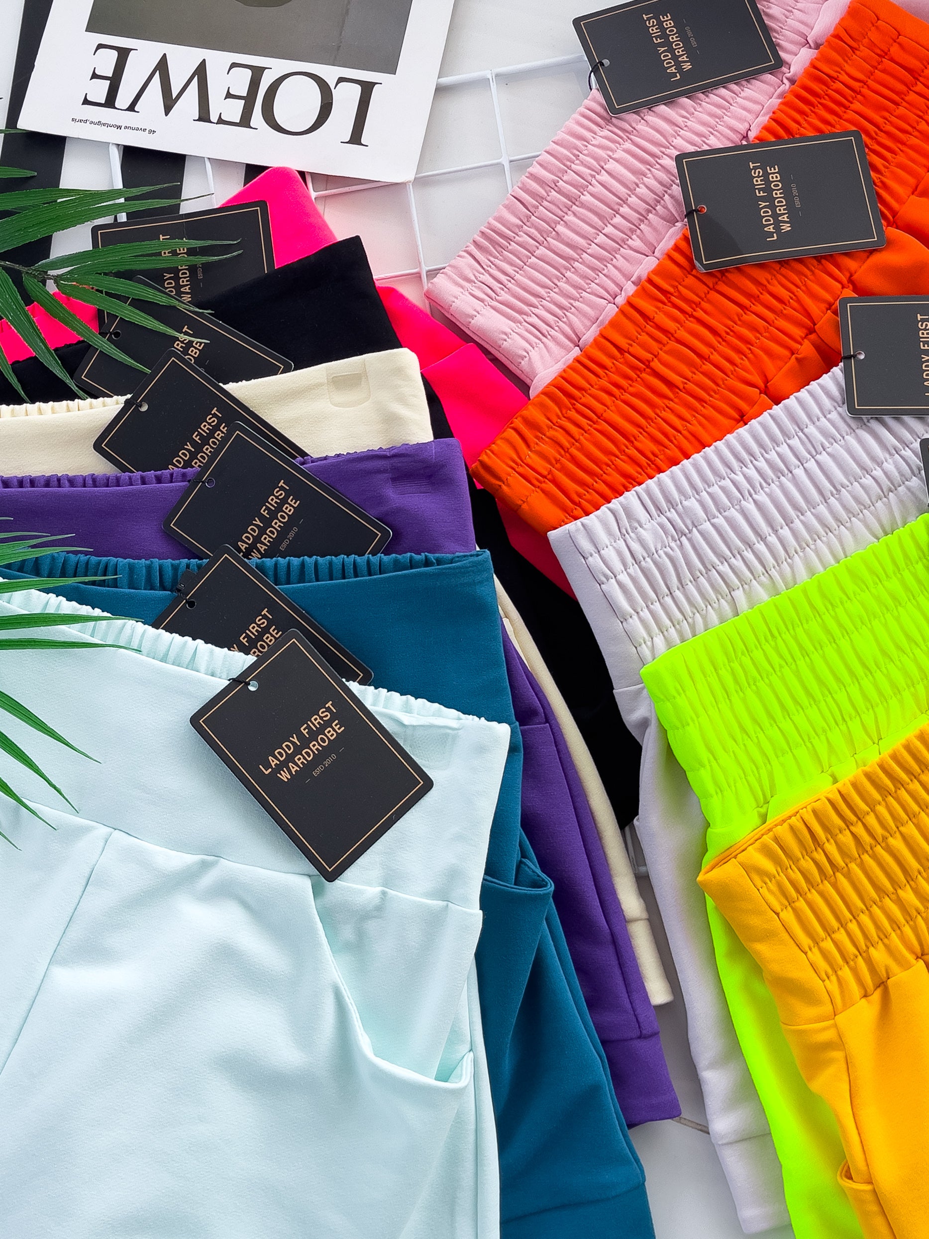 【S80484】独家爆款多巴胺色系卫衣棉质后副松紧弹力高腰休闲百搭短，有口袋 ❤️❤️ 【B-R1-C1】