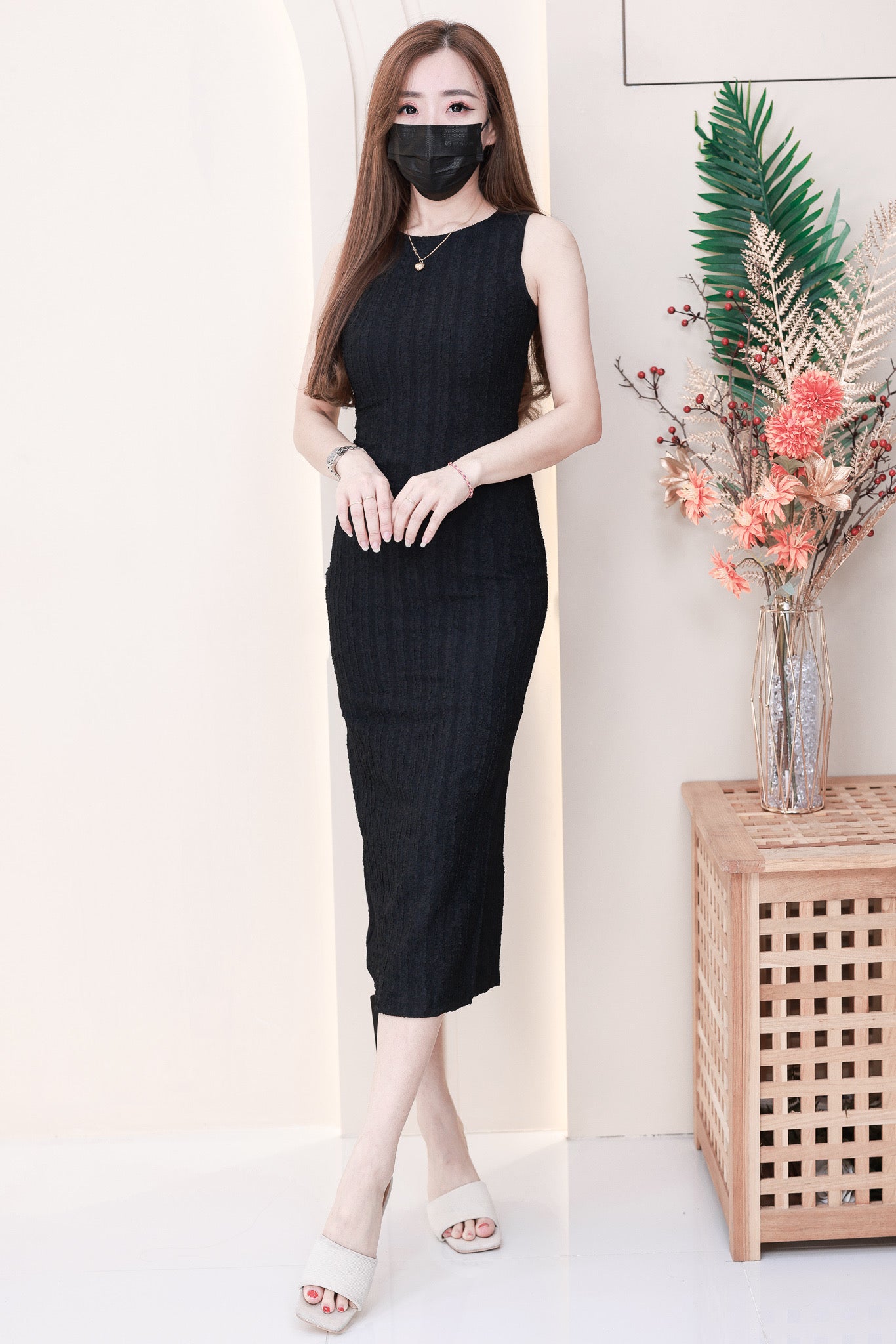 【D24153】慵懒风气质韩系无袖修身显腰连身裙子，面料有弹性，后中开叉设计  ❤️❤️
